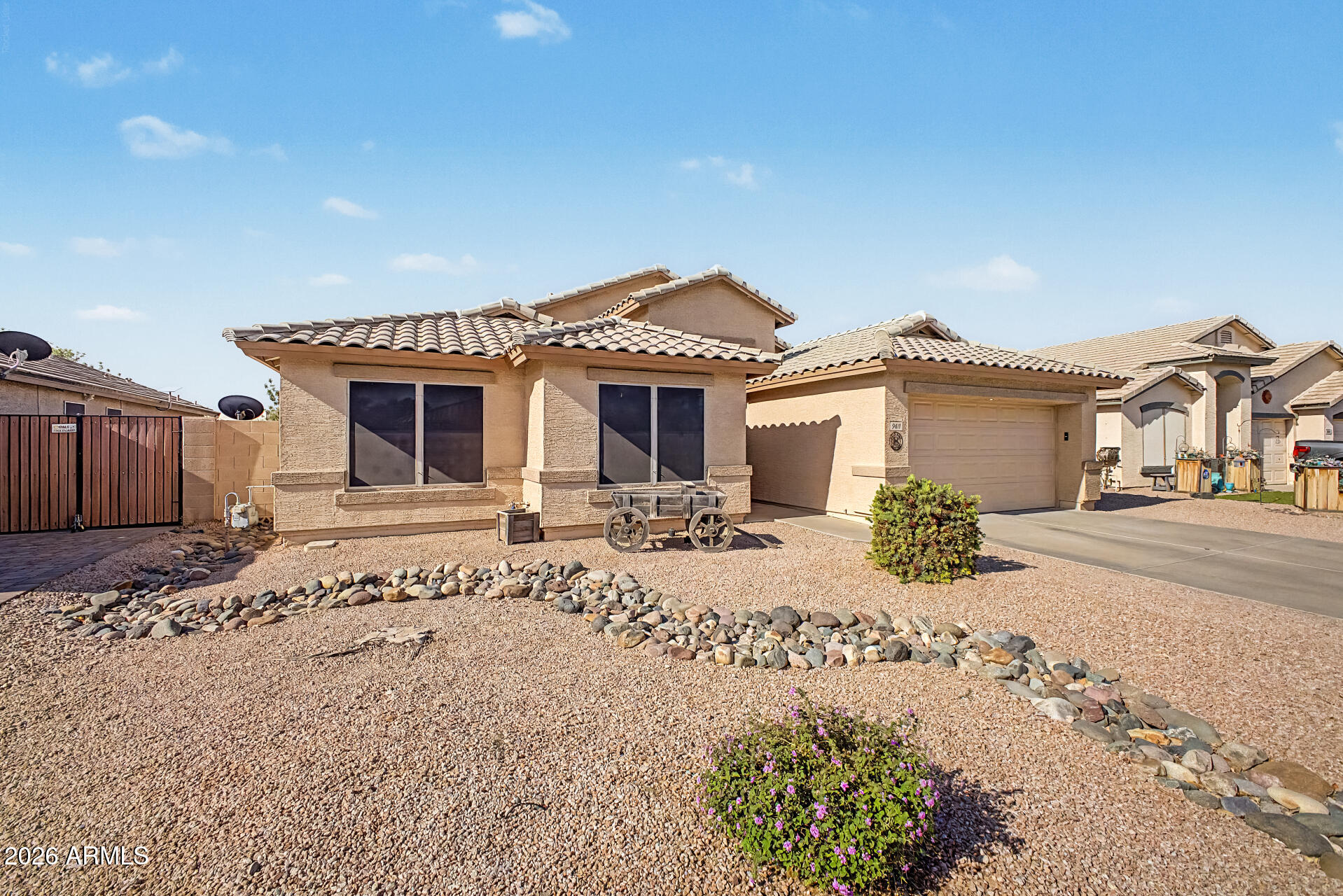 MESQUITE CANYON - Residential