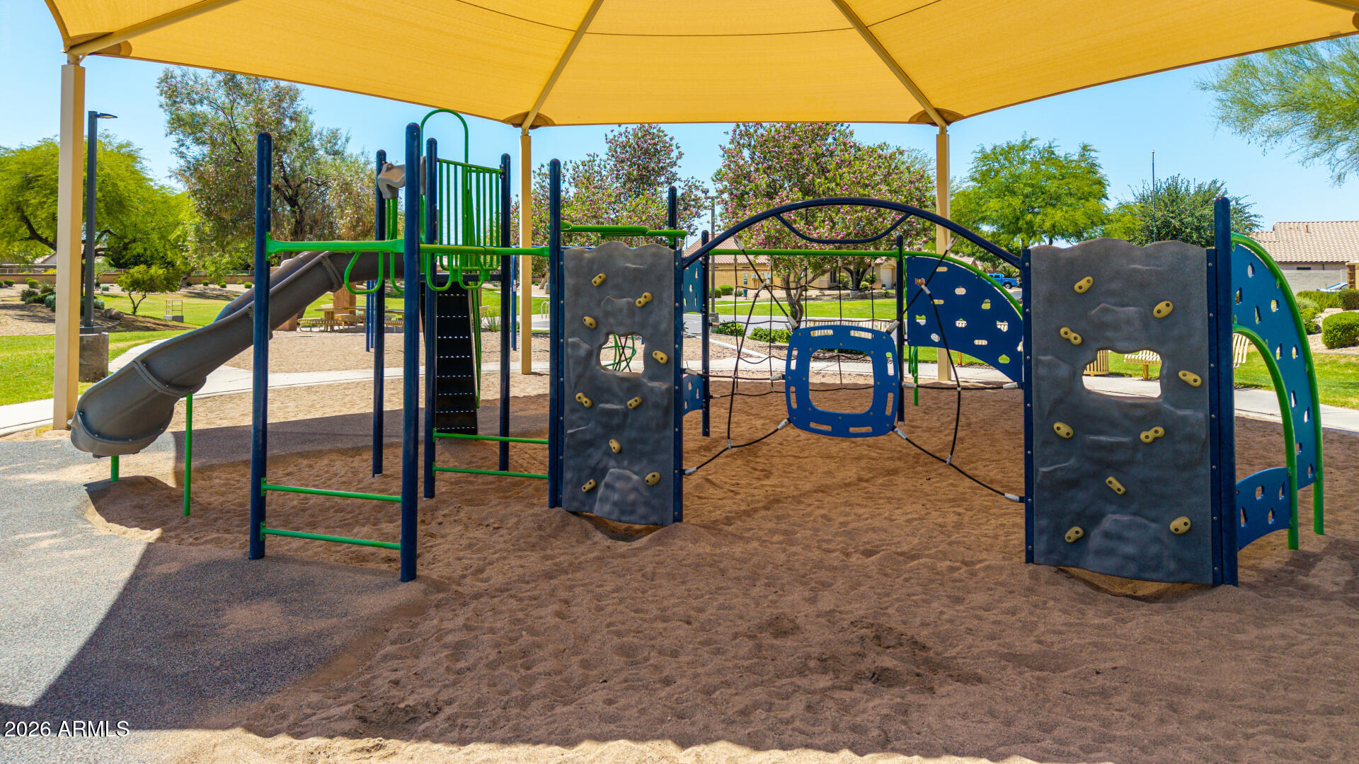 MESQUITE CANYON - Residential