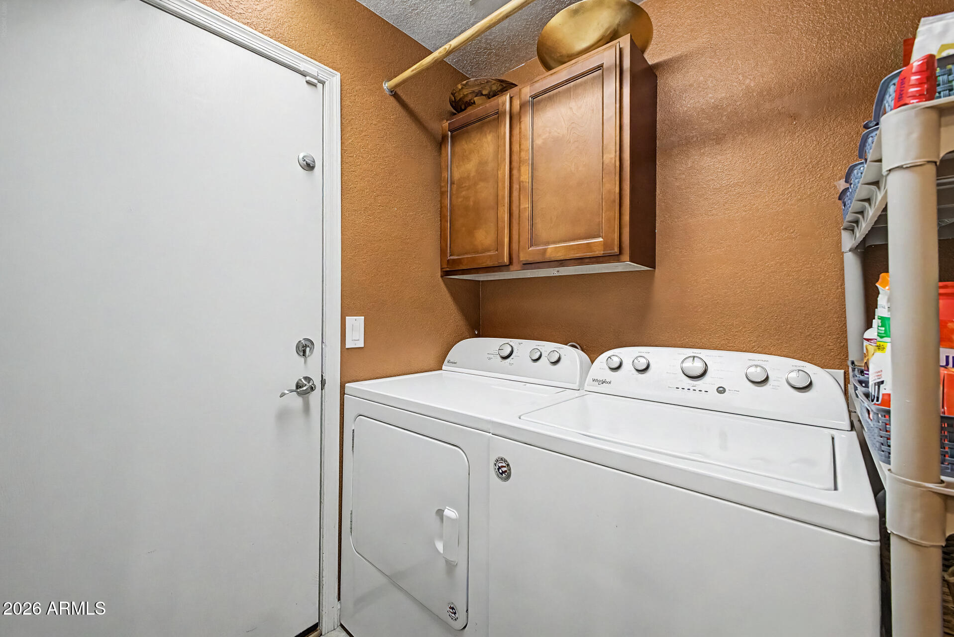 MESQUITE CANYON - Residential