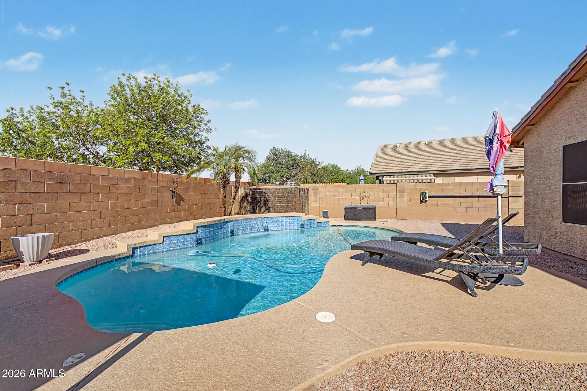 MESQUITE CANYON - Residential