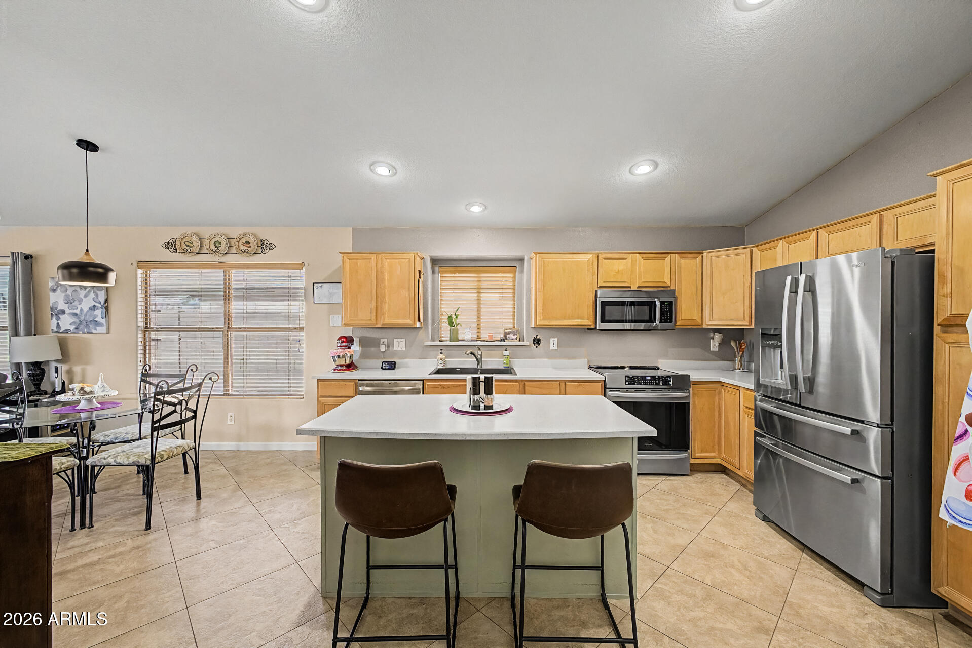 MESQUITE CANYON - Residential
