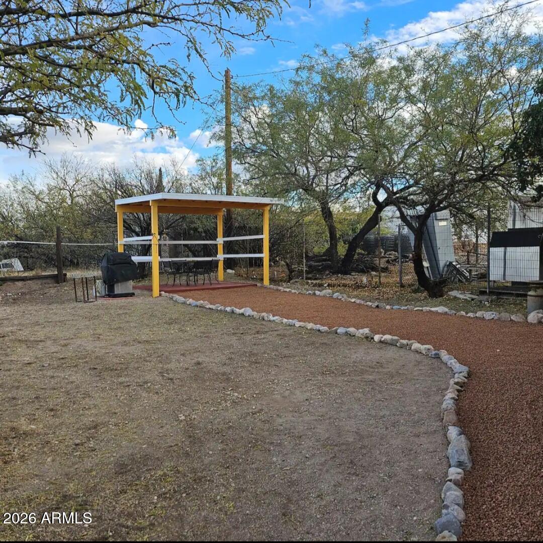 TOMBSTONE - Residential