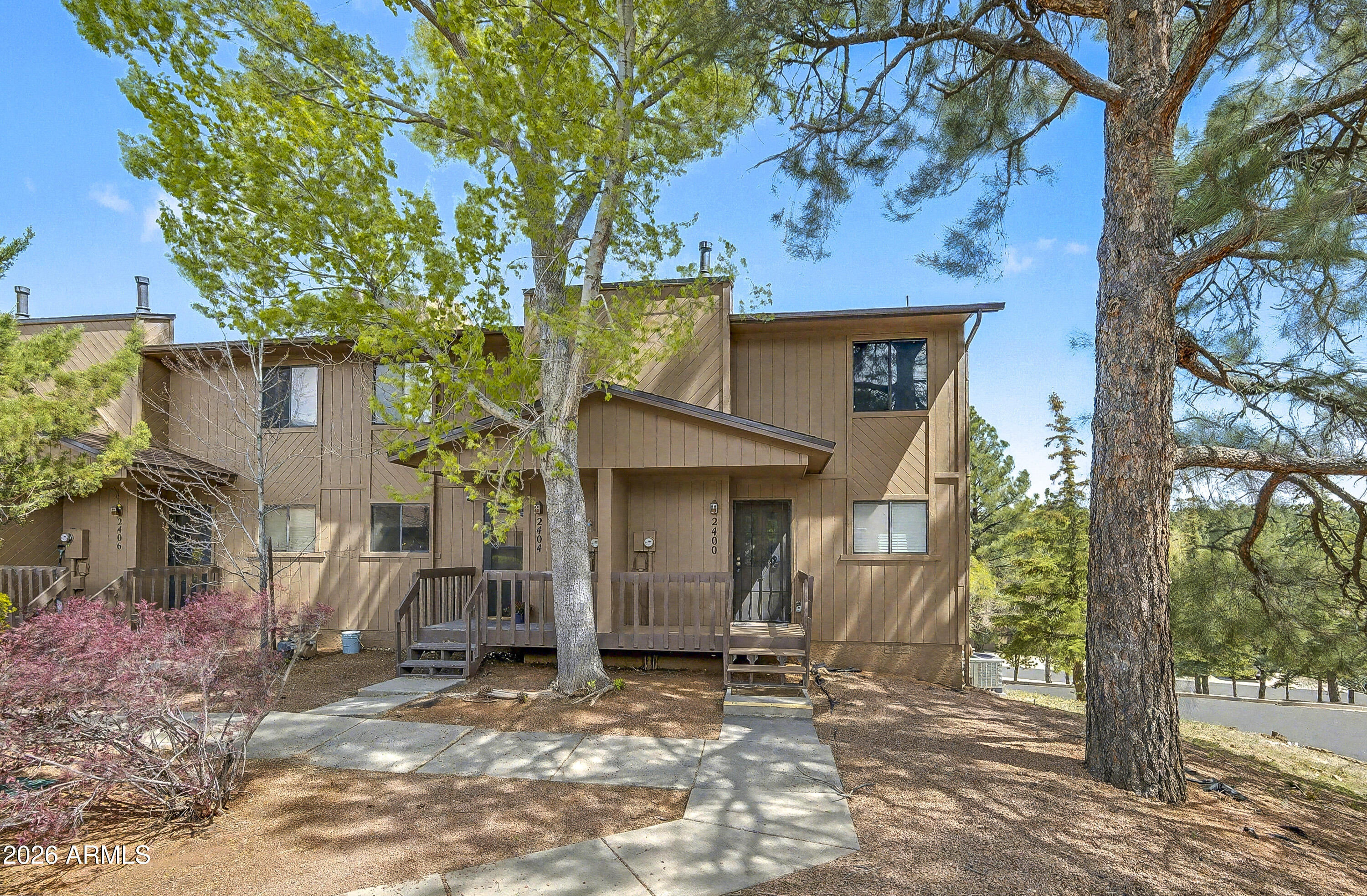 ELK RUN TOWNHOUSES AMENDED - Residential