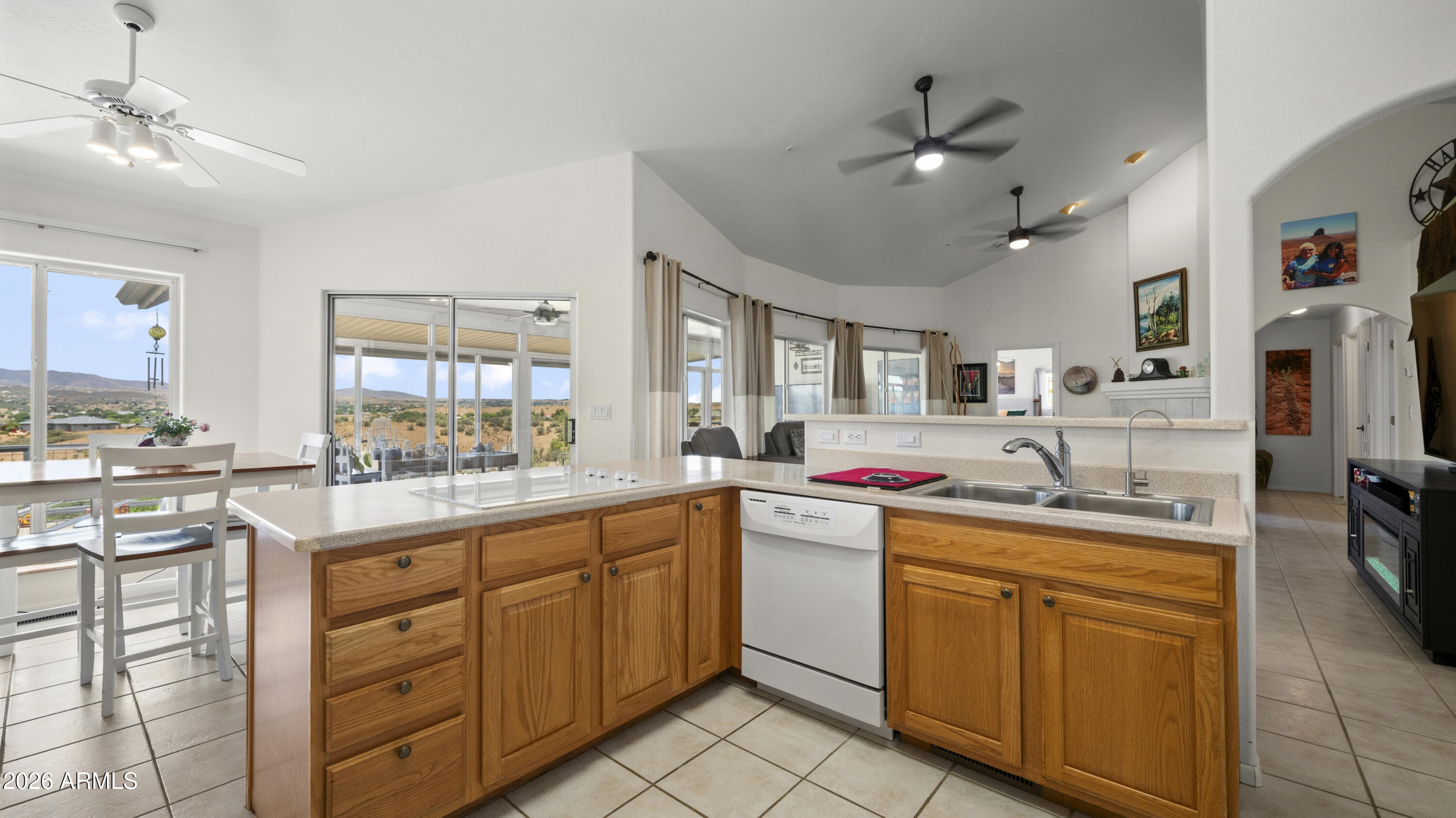 MEADOW RANCH - Residential