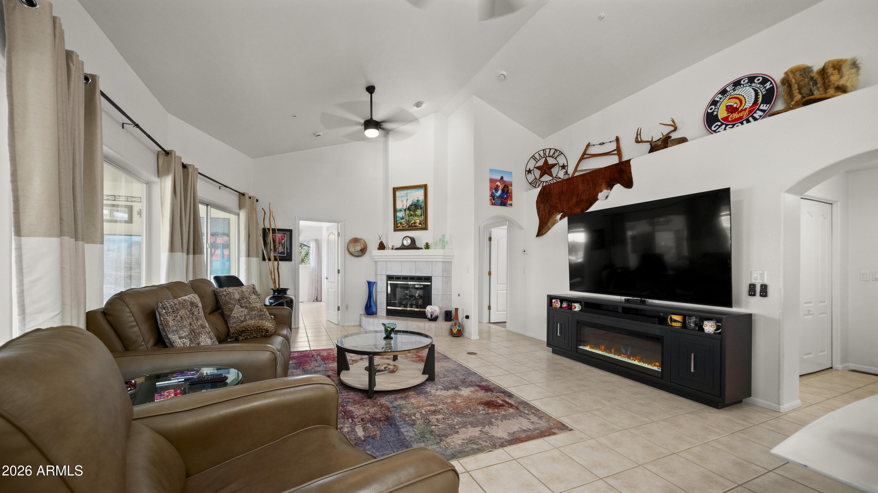 MEADOW RANCH - Residential