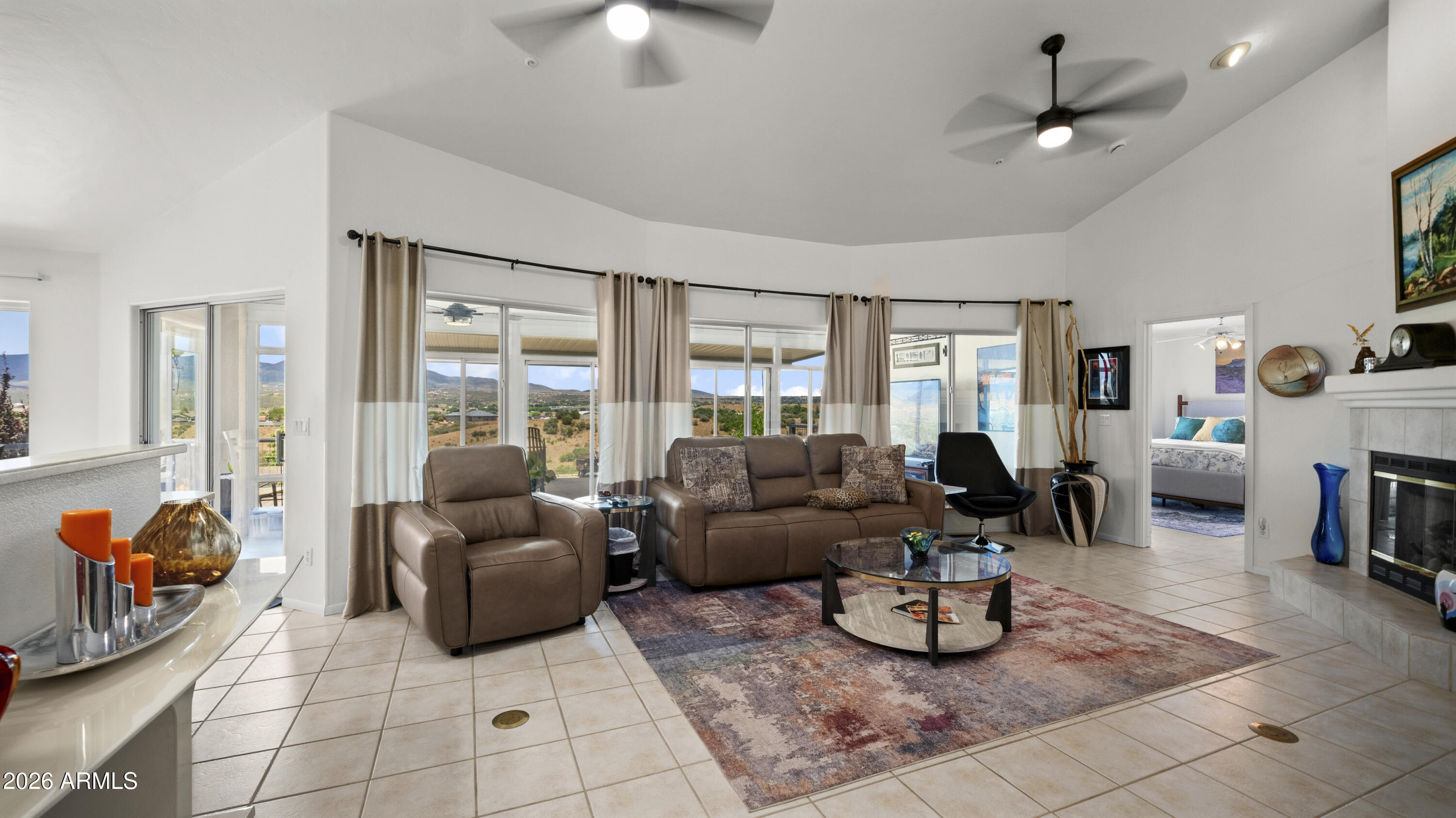 MEADOW RANCH - Residential