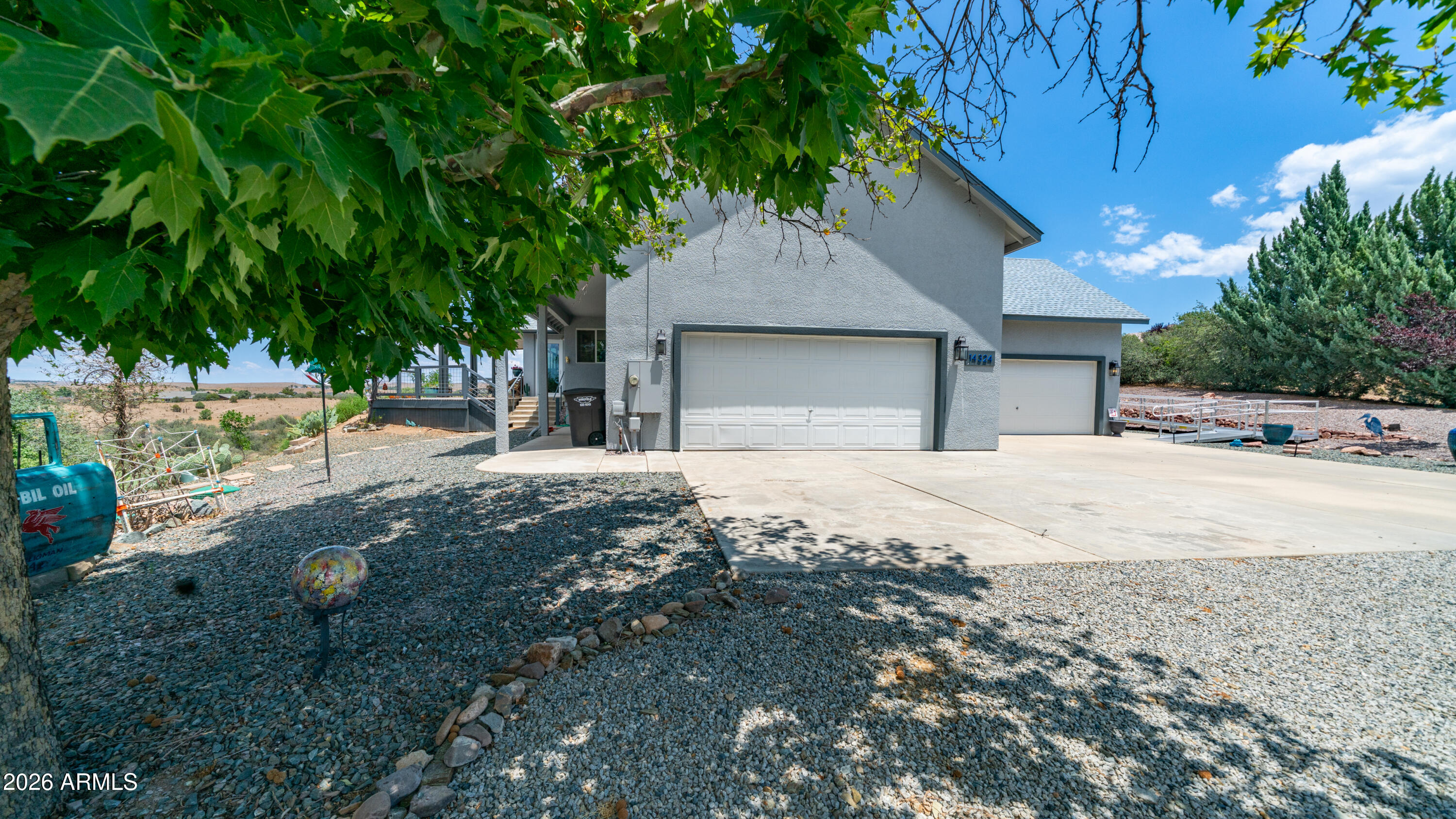 MEADOW RANCH - Residential