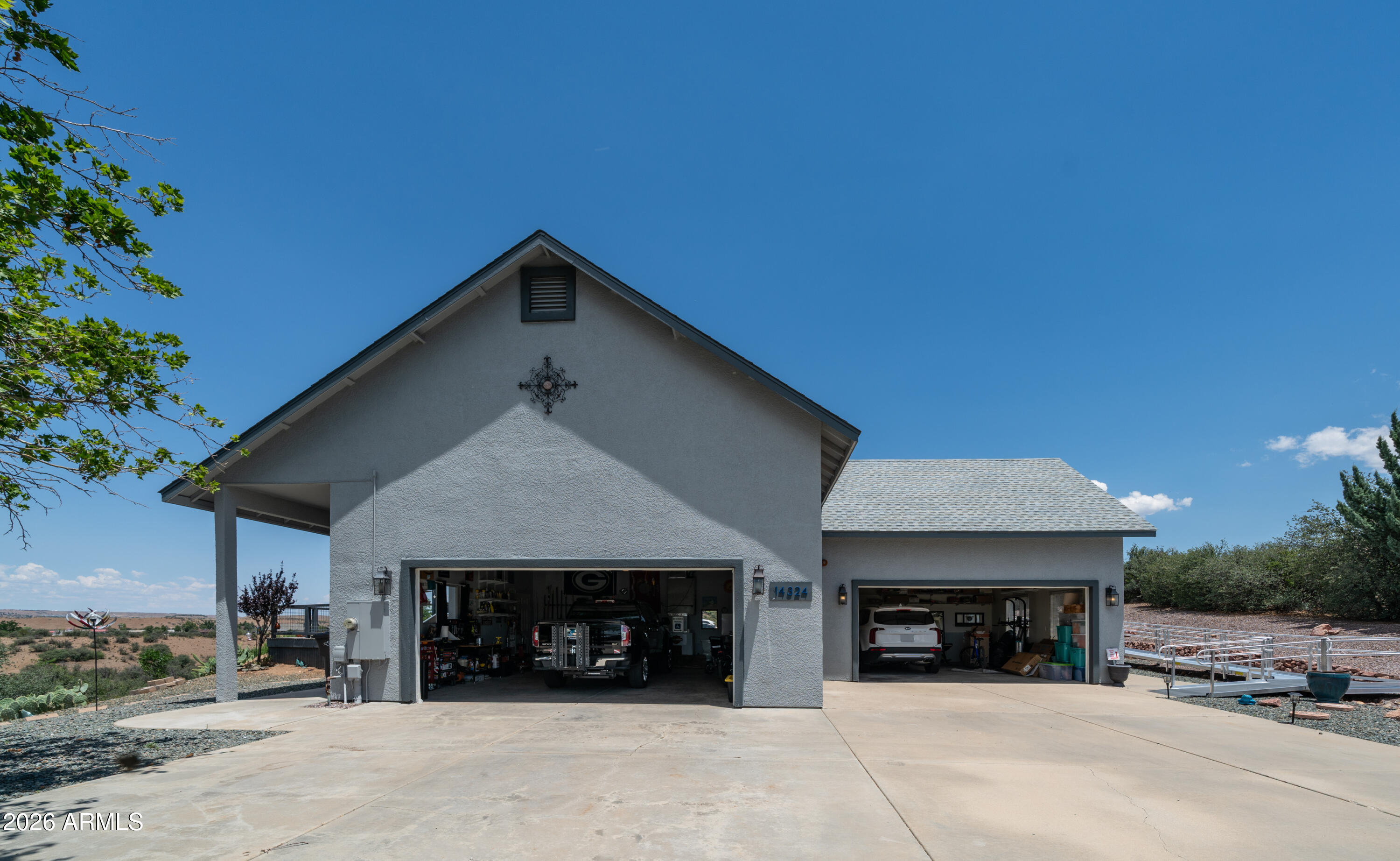 MEADOW RANCH - Residential