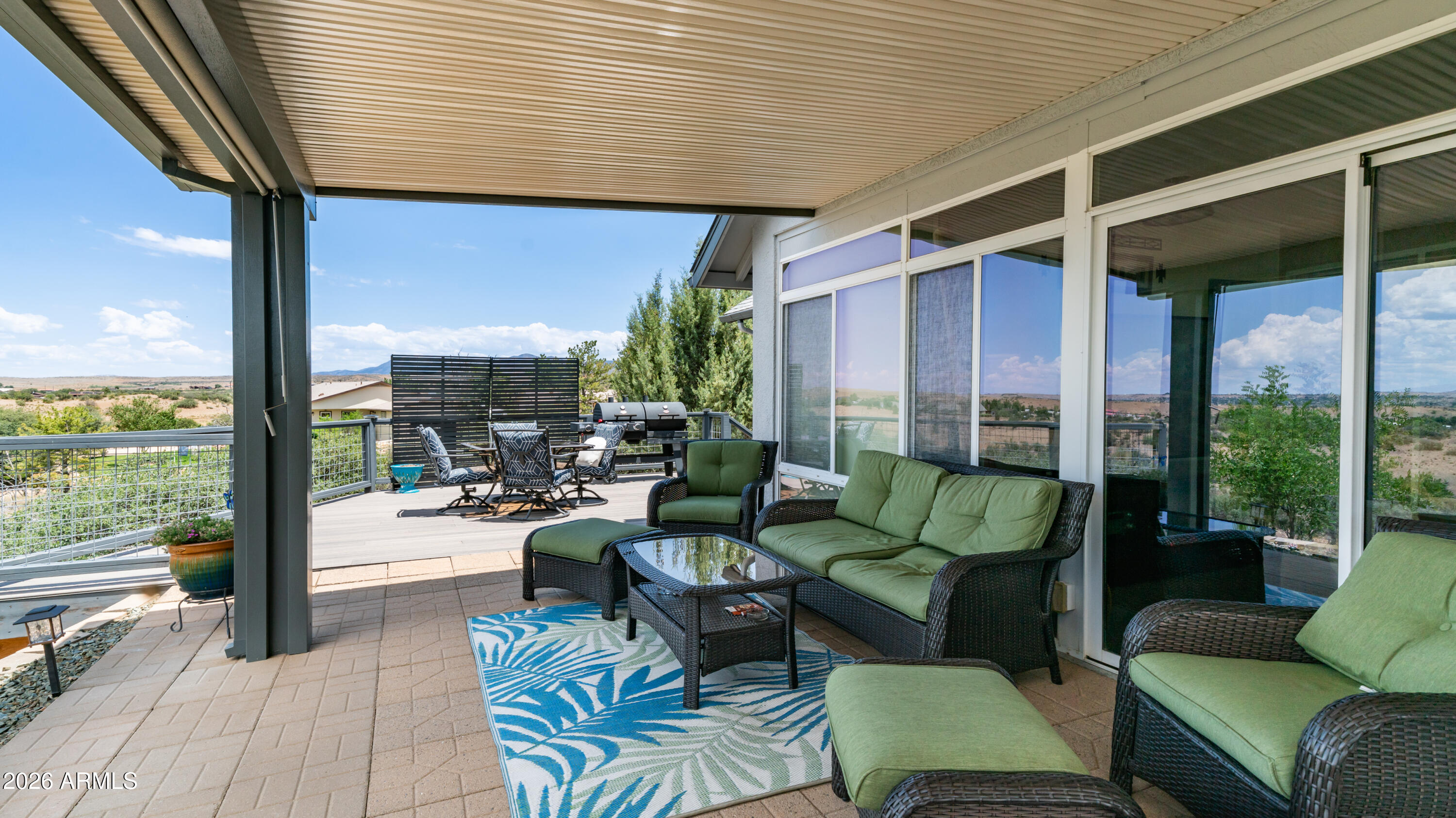 MEADOW RANCH - Residential