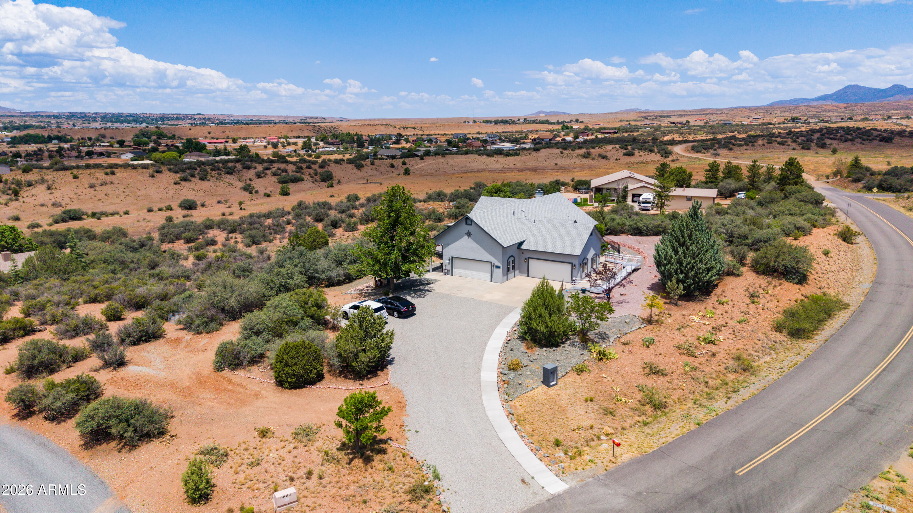 MEADOW RANCH - Residential