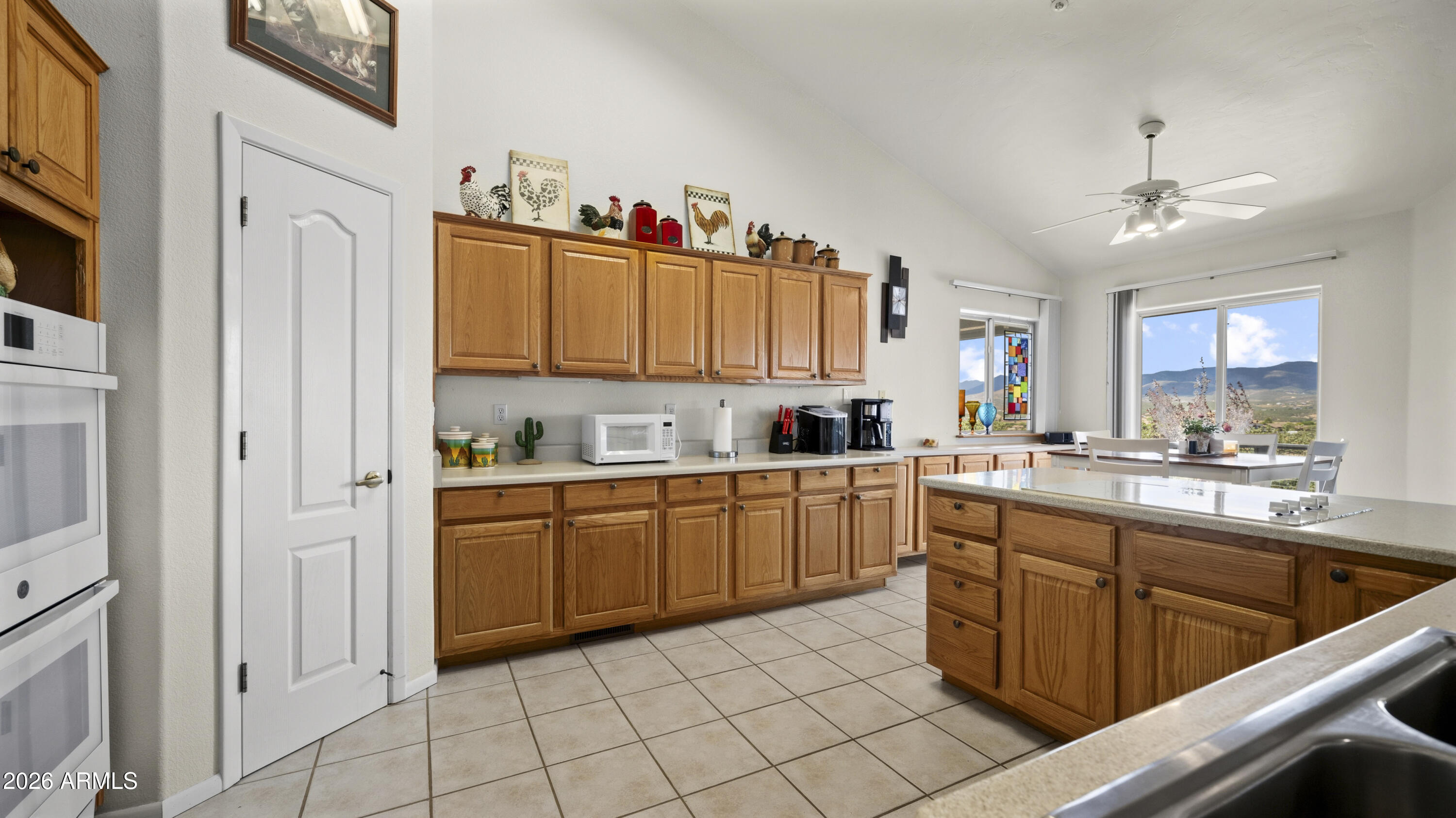 MEADOW RANCH - Residential