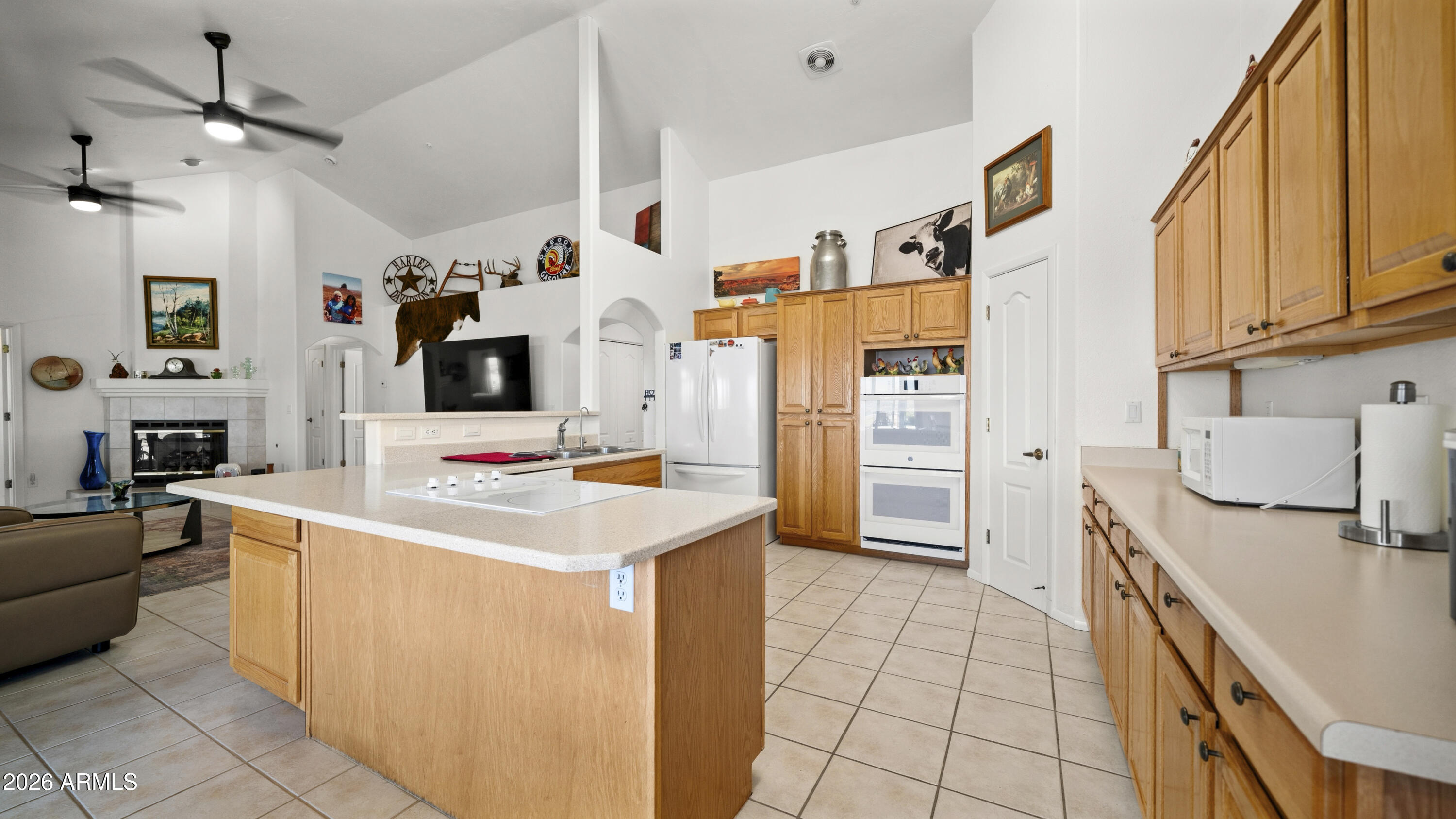 MEADOW RANCH - Residential