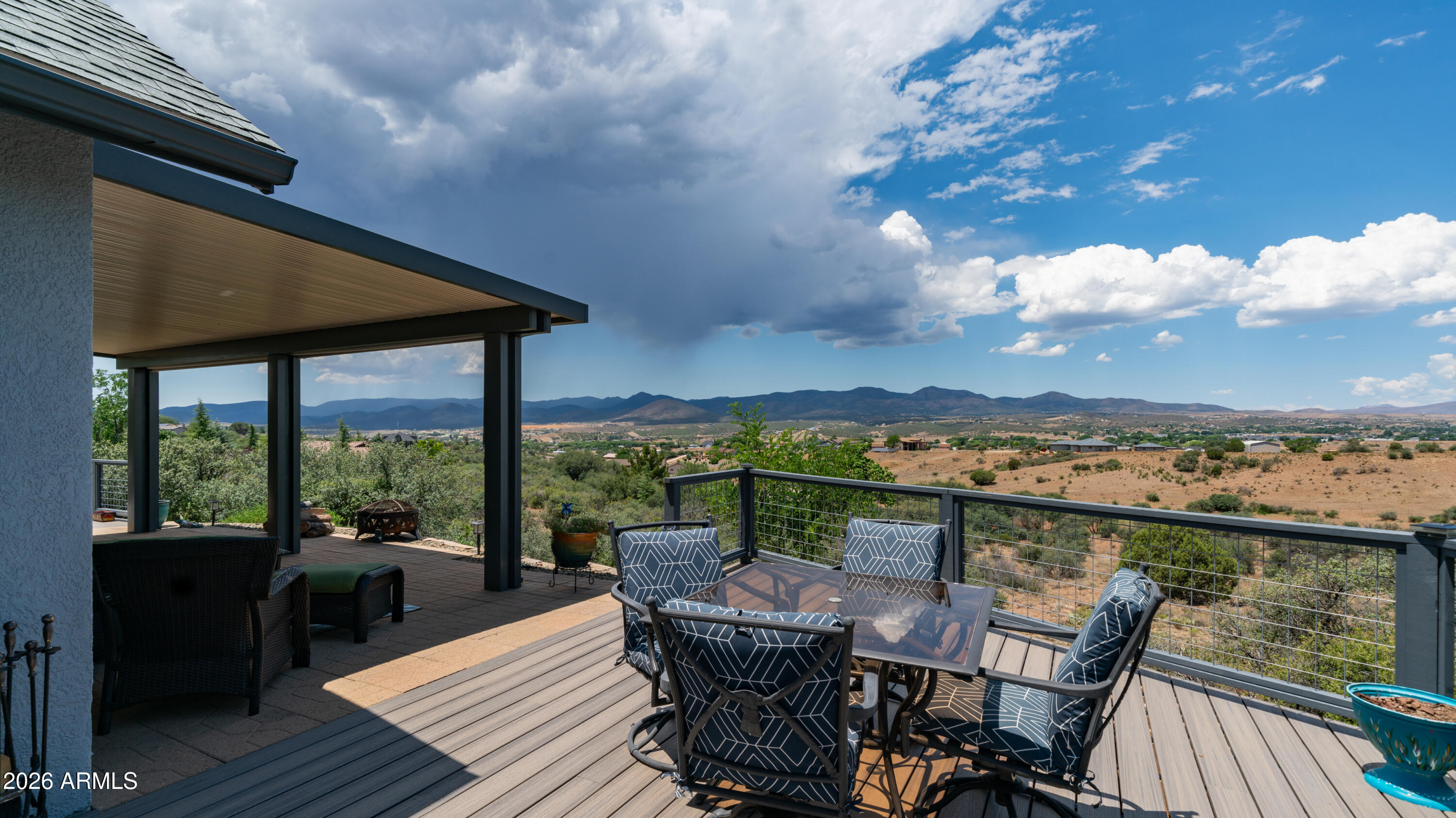 MEADOW RANCH - Residential
