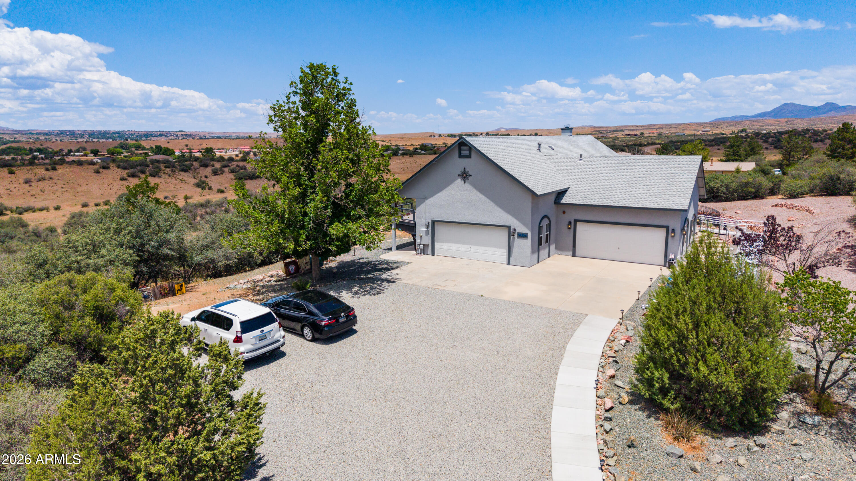 MEADOW RANCH - Residential