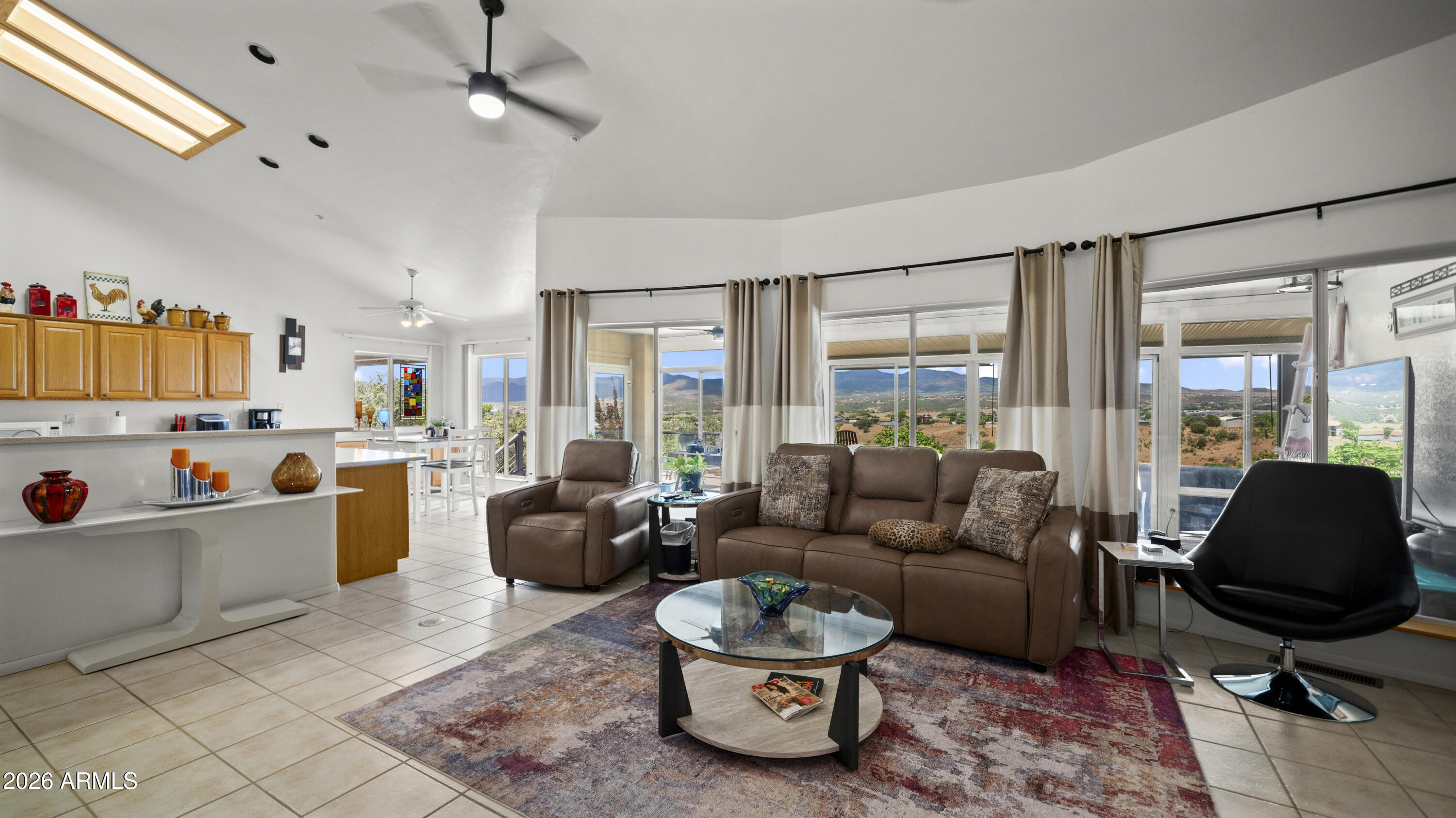 MEADOW RANCH - Residential