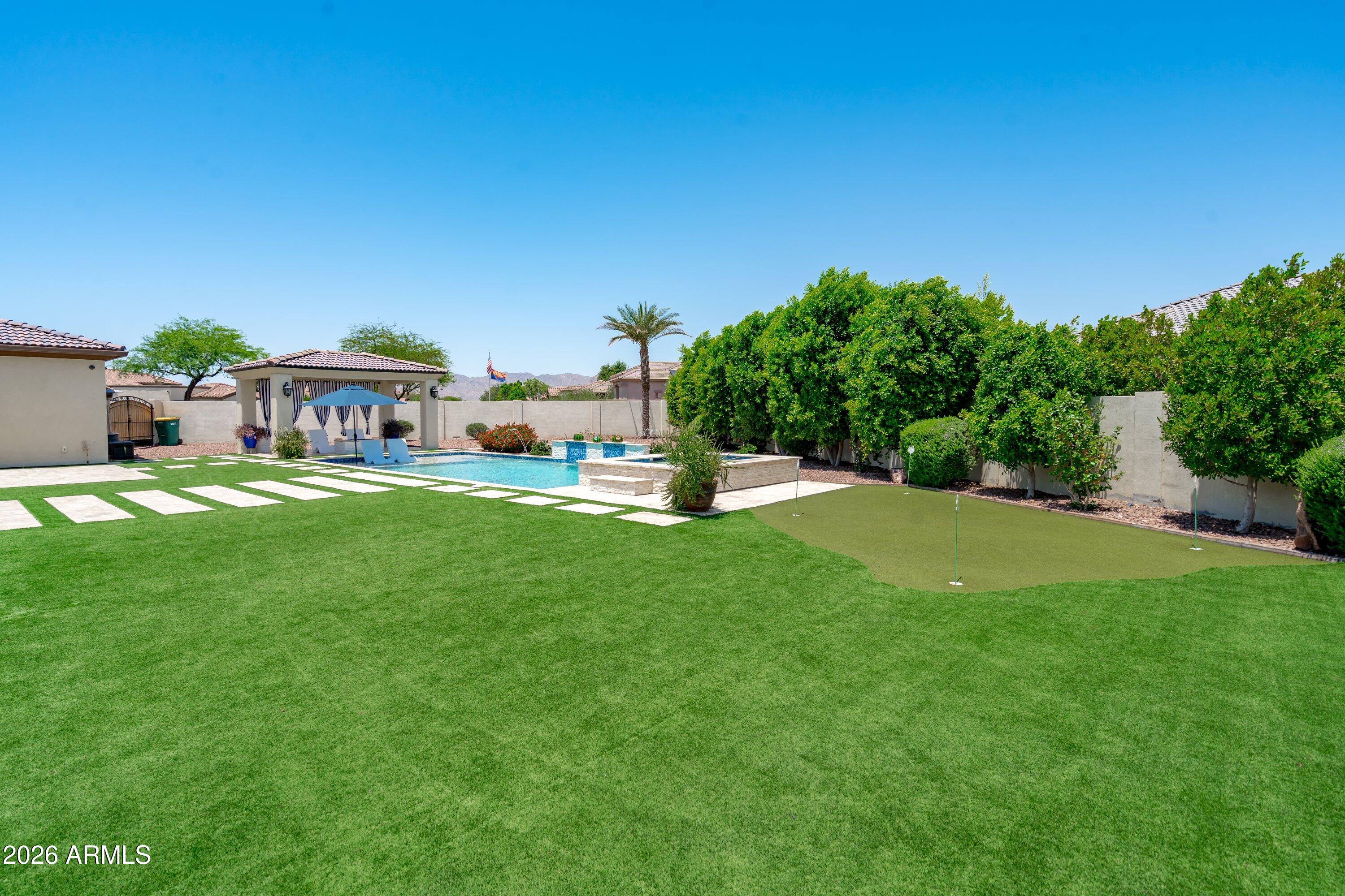 RUSSELL RANCH PHASE 3 REPLAT - Residential