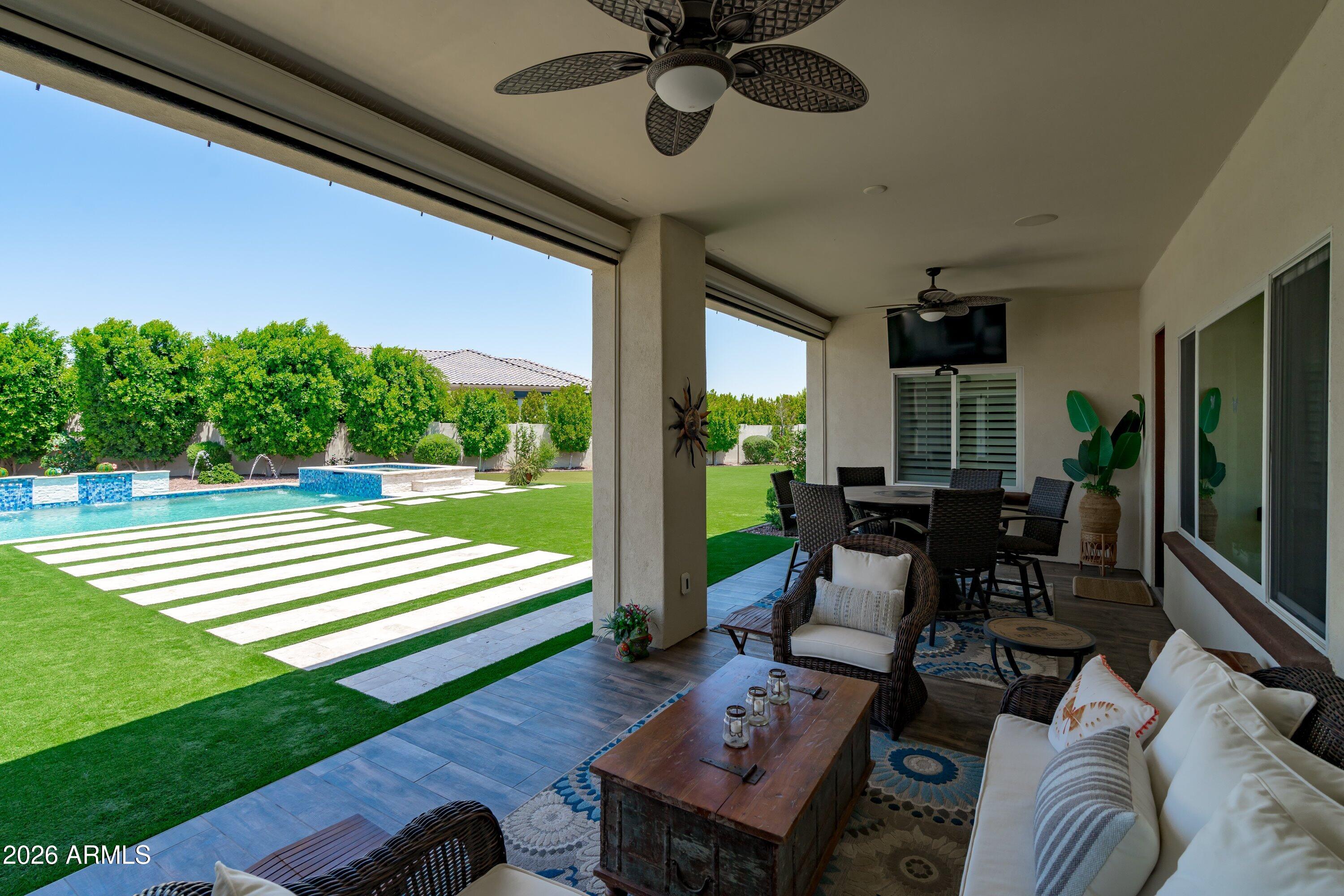 RUSSELL RANCH PHASE 3 REPLAT - Residential