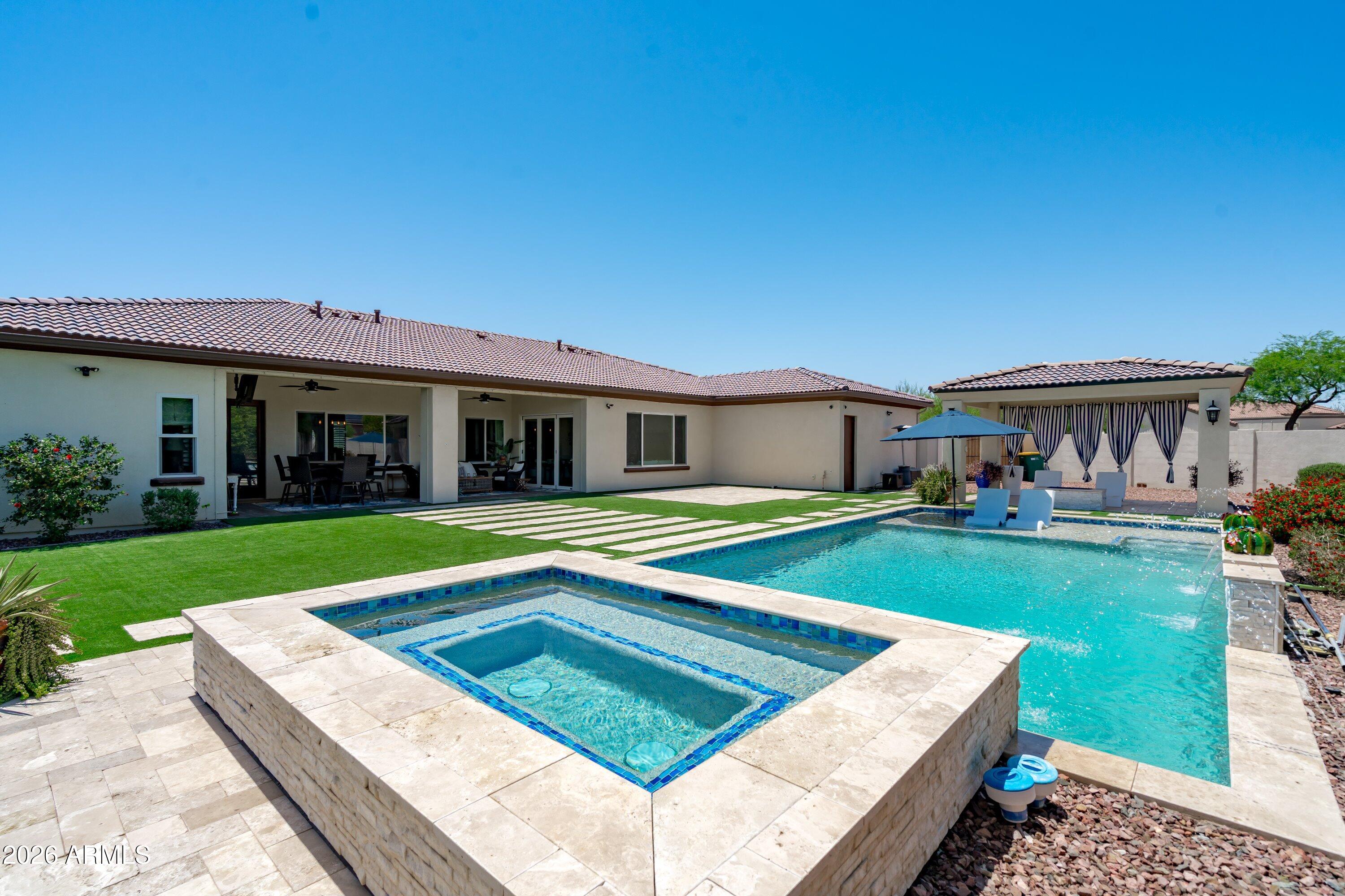 RUSSELL RANCH PHASE 3 REPLAT - Residential