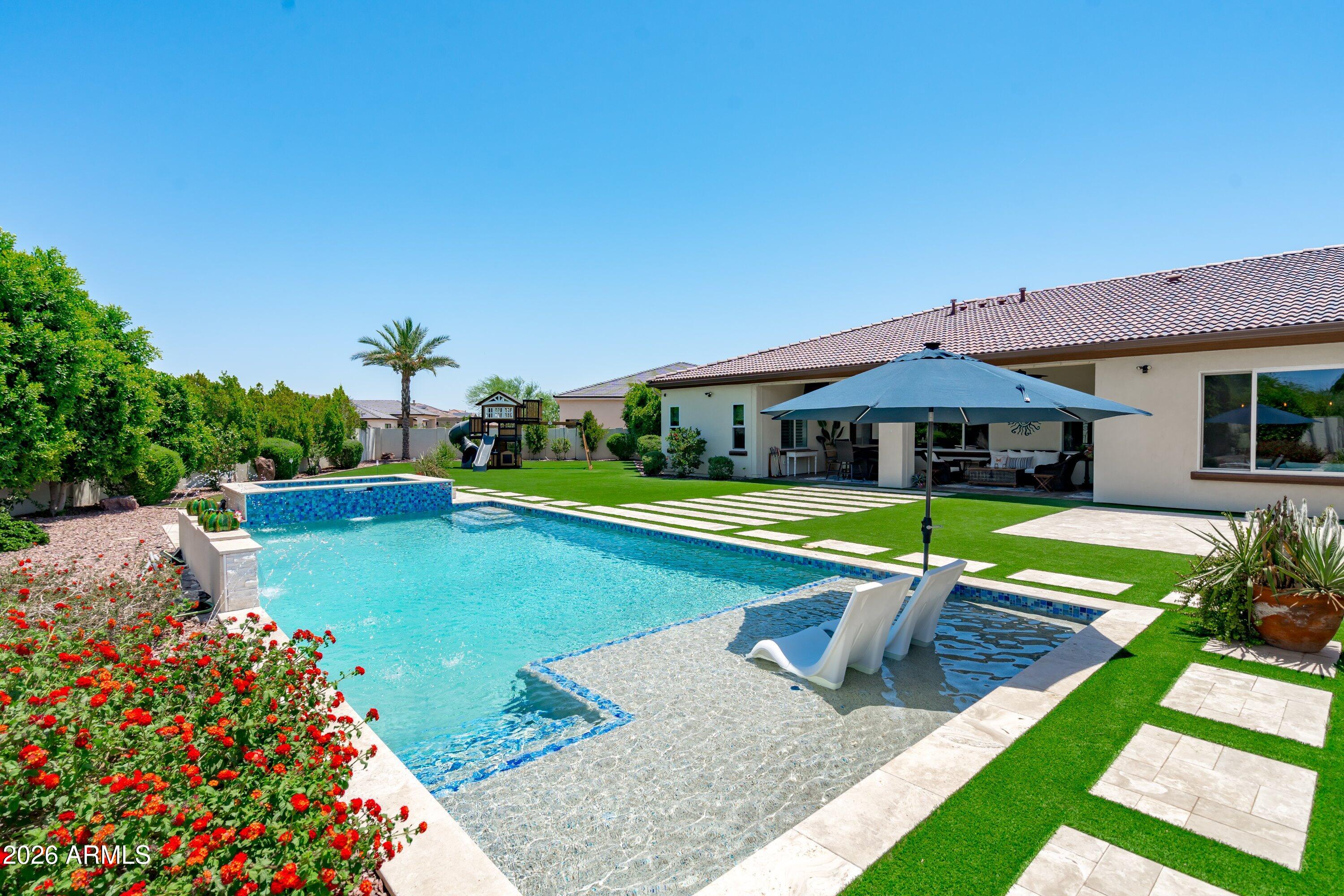 RUSSELL RANCH PHASE 3 REPLAT - Residential