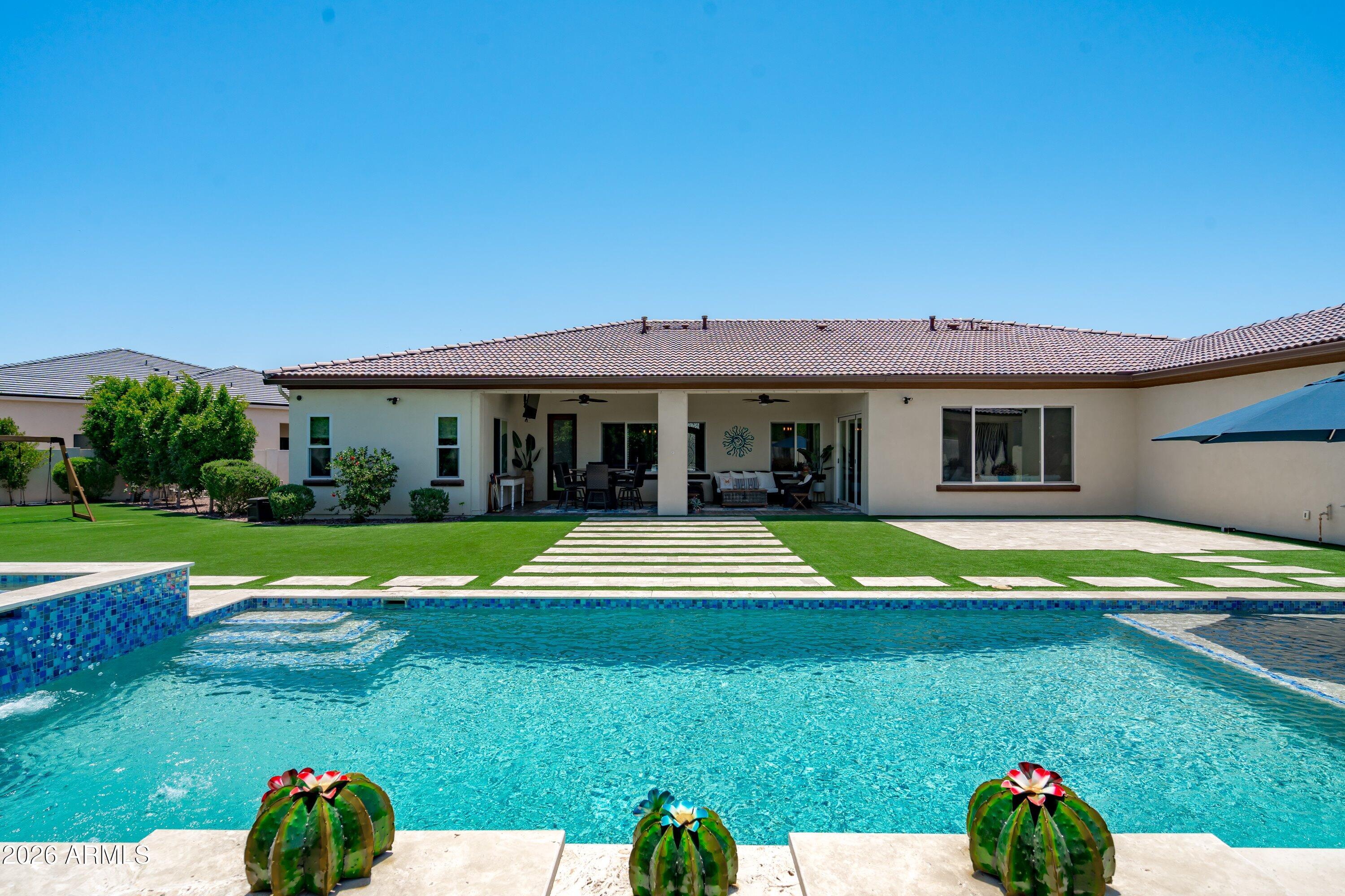 RUSSELL RANCH PHASE 3 REPLAT - Residential