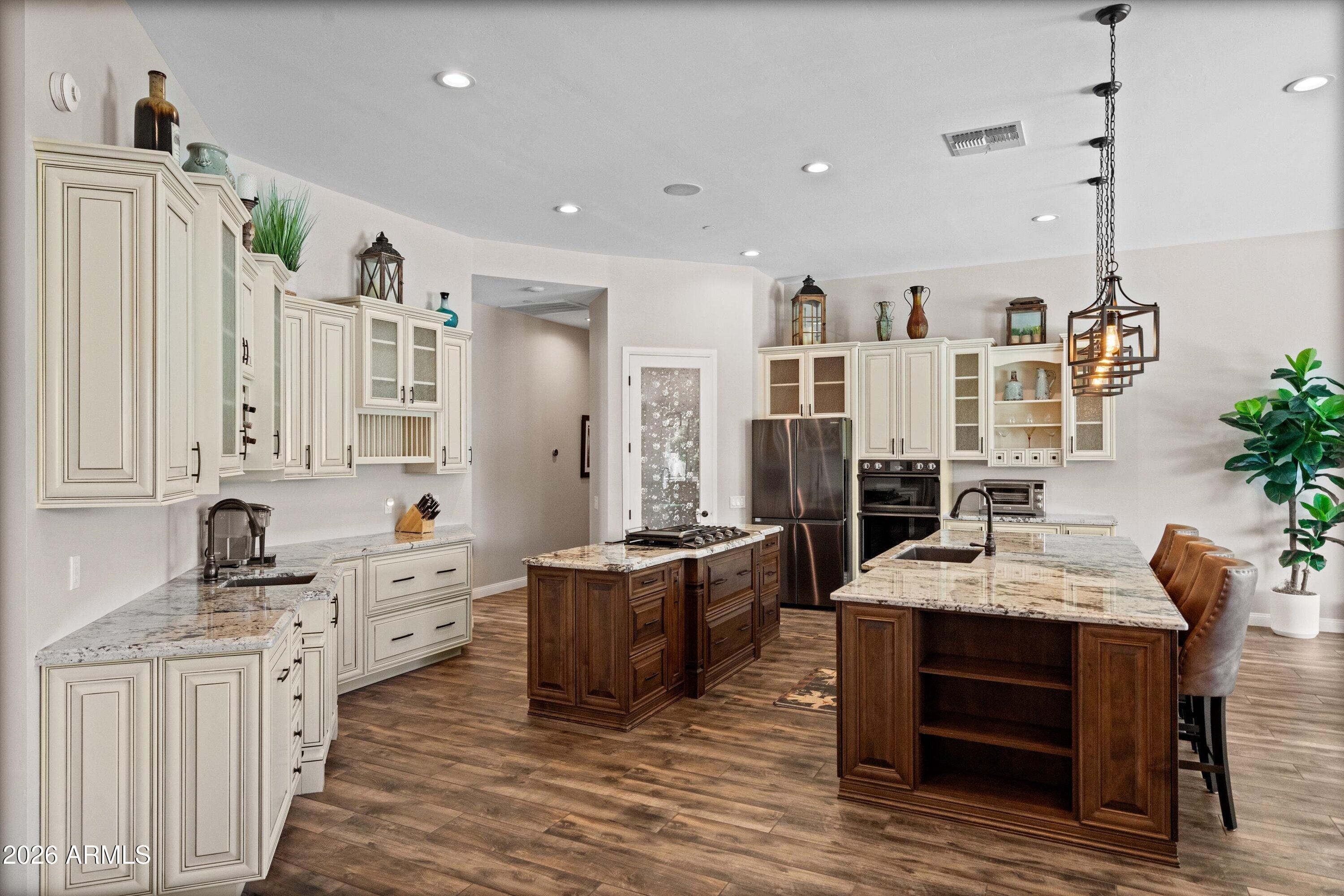 RUSSELL RANCH PHASE 3 REPLAT - Residential