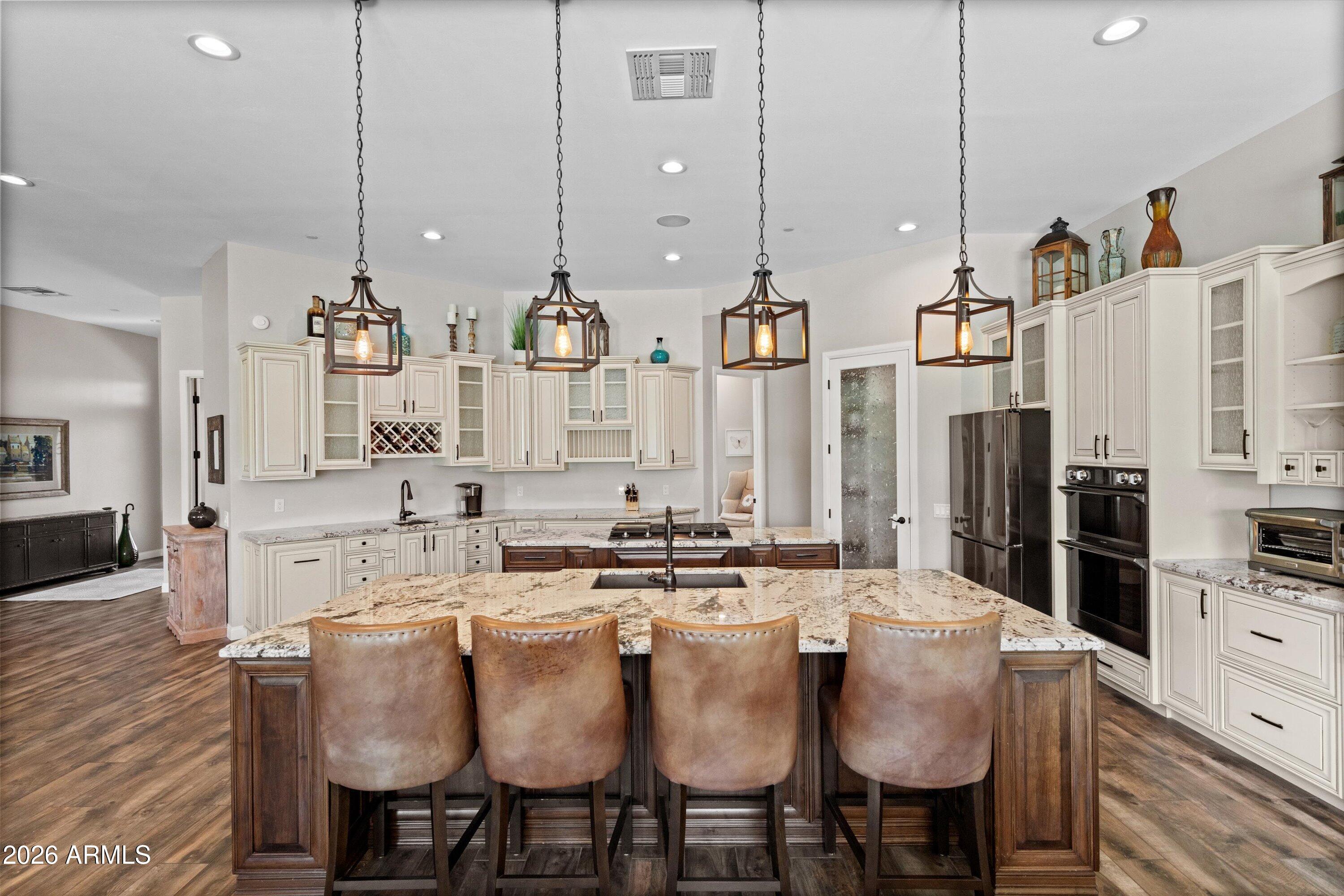 RUSSELL RANCH PHASE 3 REPLAT - Residential