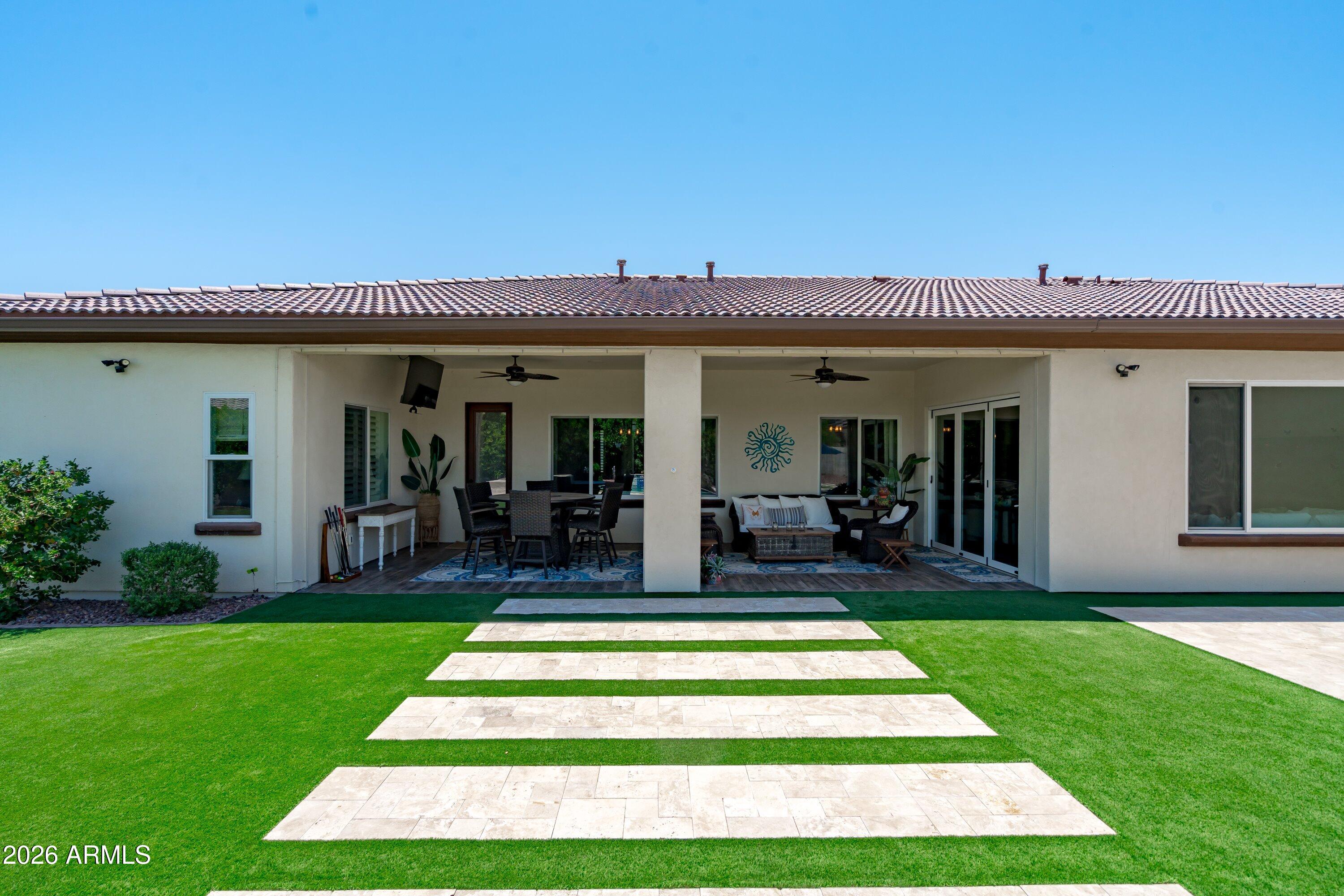 RUSSELL RANCH PHASE 3 REPLAT - Residential