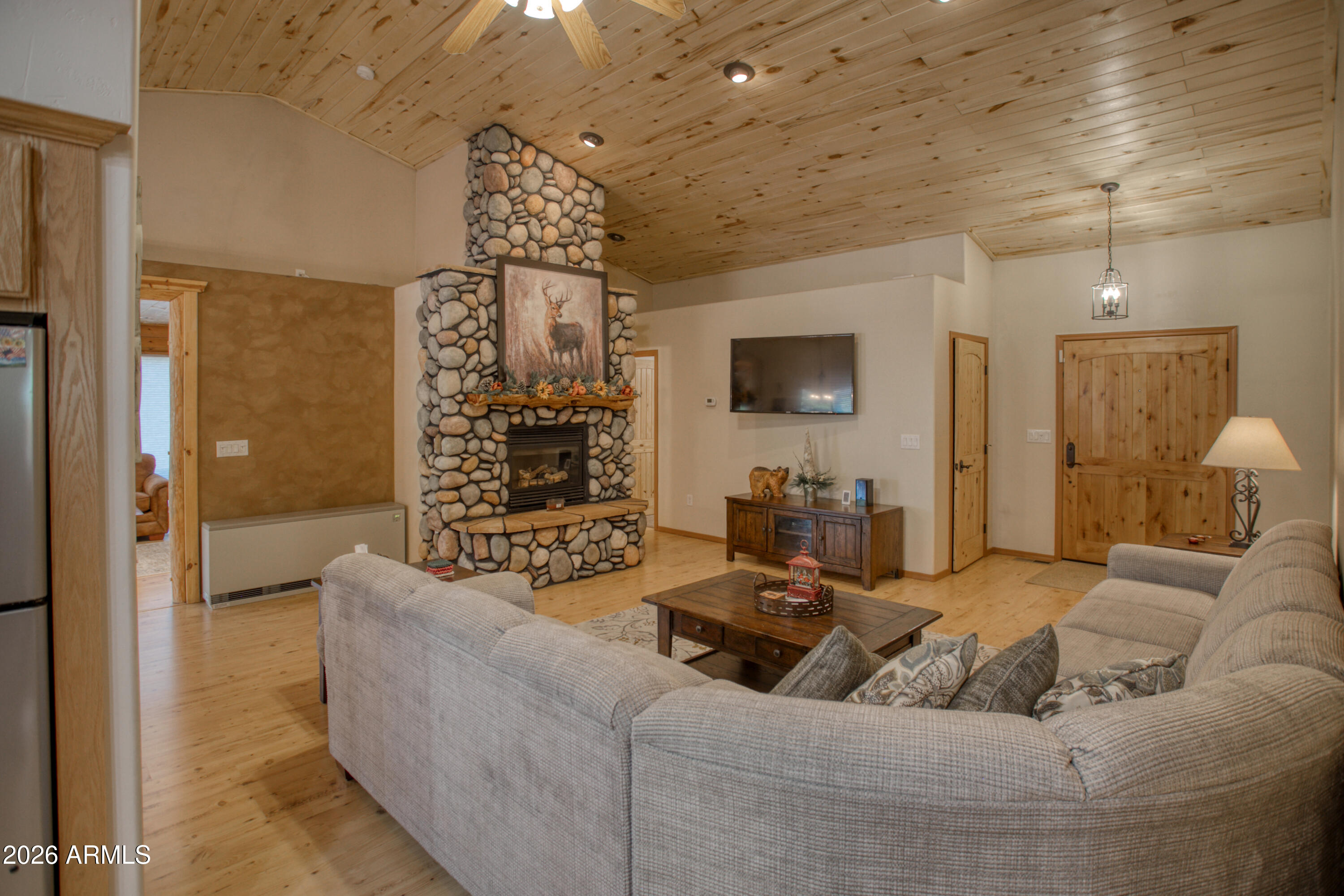 MOUNTAIN GATE UNIT 1 - Residential