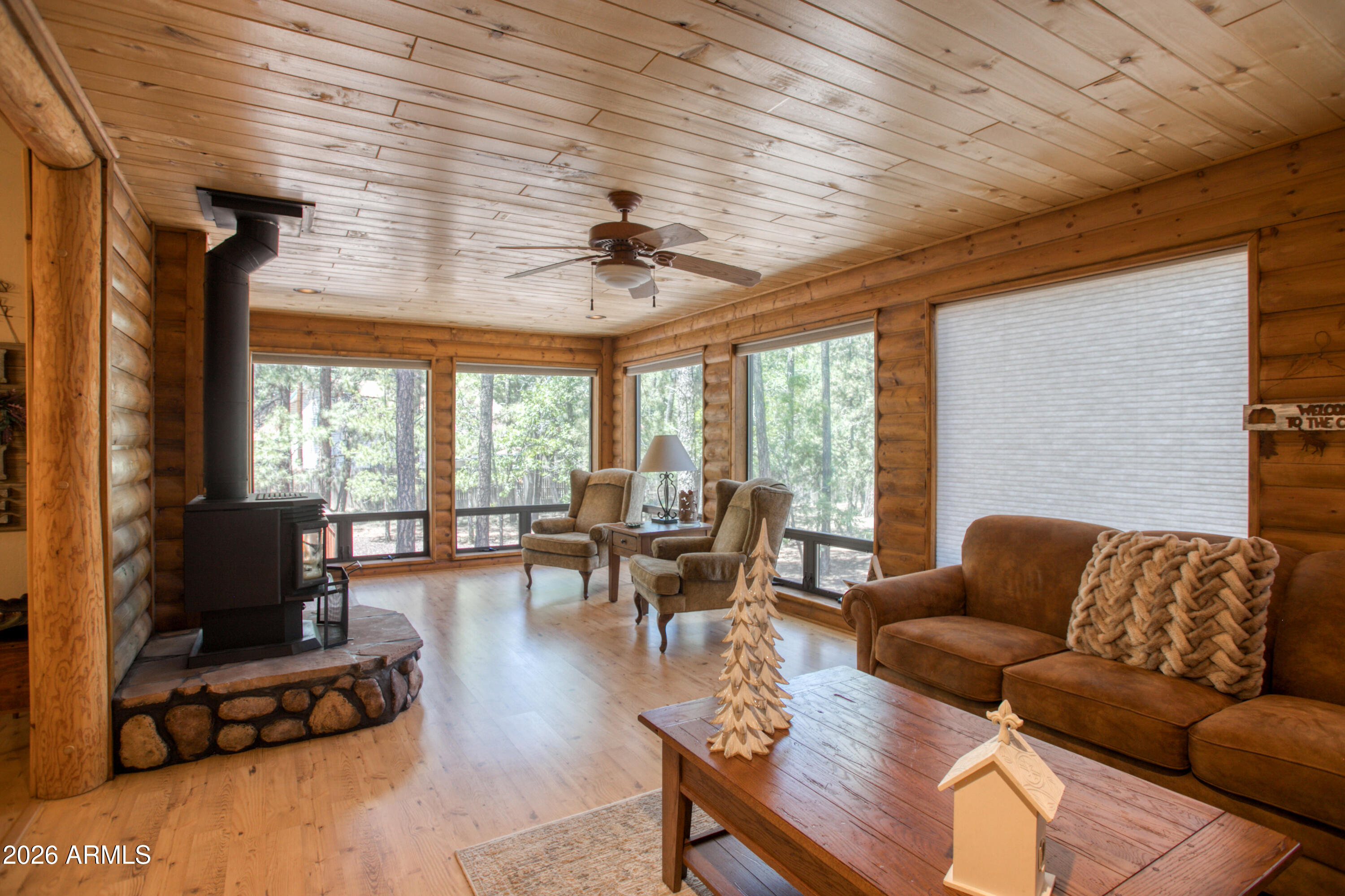 MOUNTAIN GATE UNIT 1 - Residential