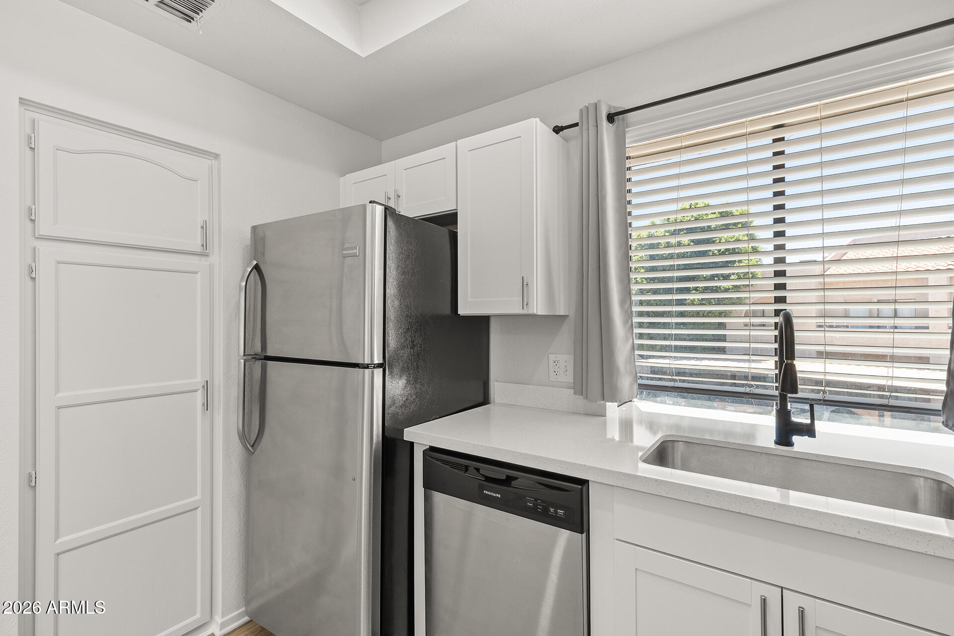 WOODLAKE CONDOS PHASE 3 - Residential