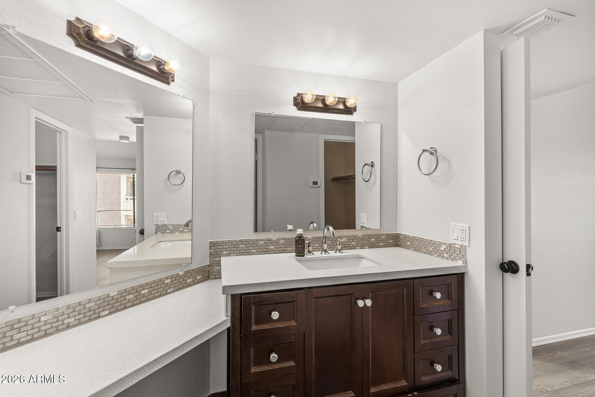WOODLAKE CONDOS PHASE 3 - Residential