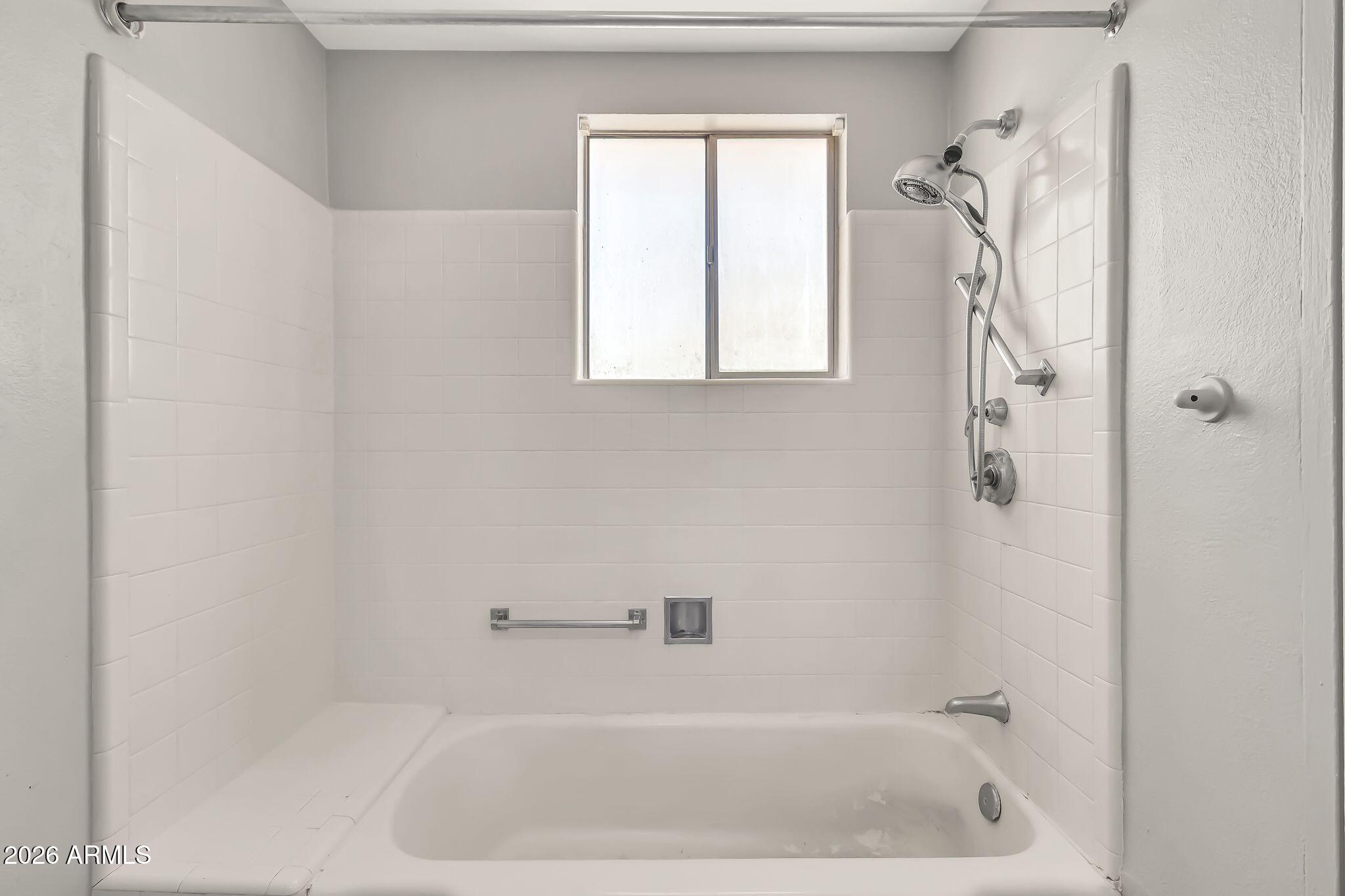 SCOTTSDALE CONDOMINIUMS AMD - Residential