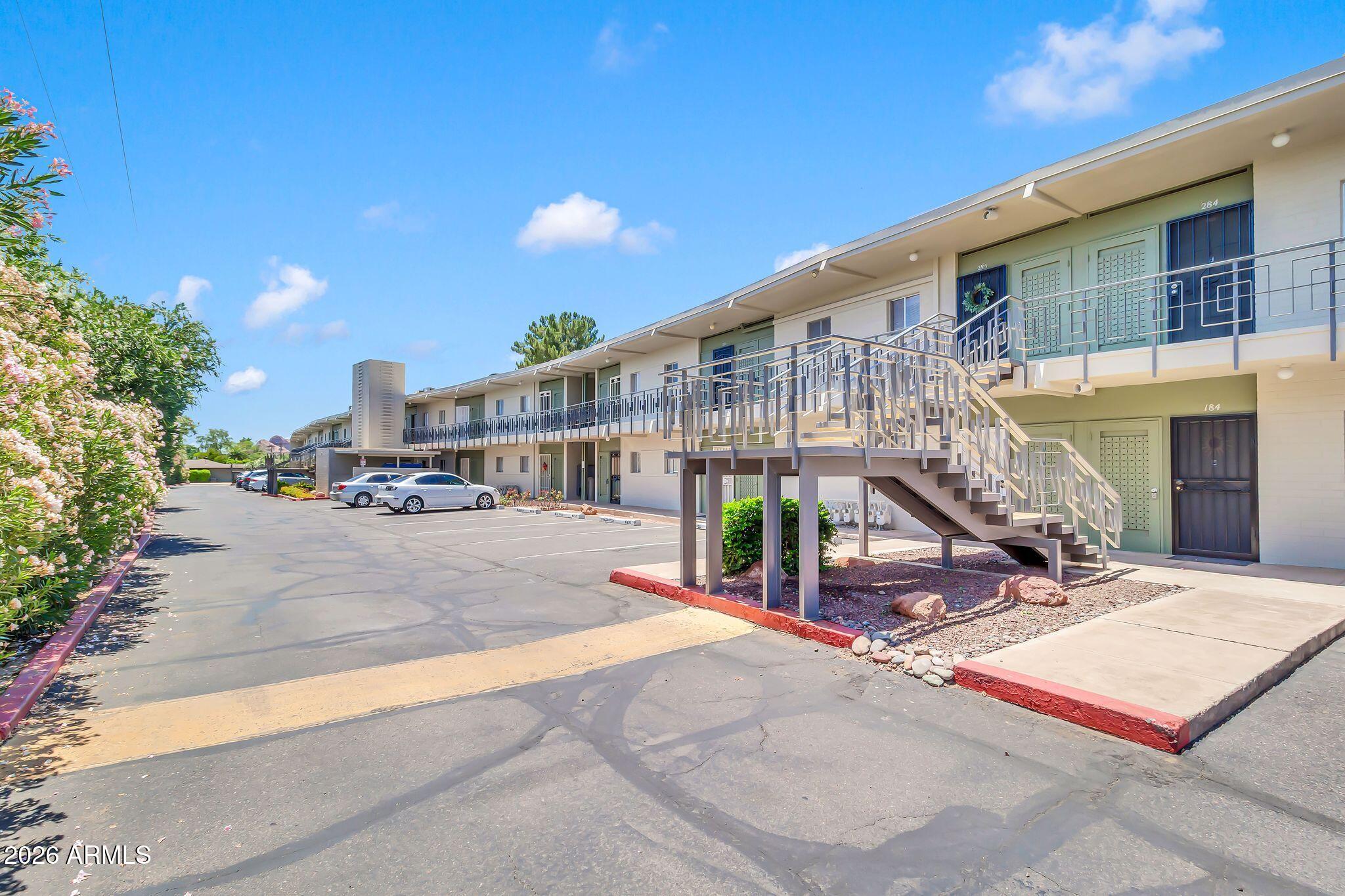 SCOTTSDALE CONDOMINIUMS AMD - Residential