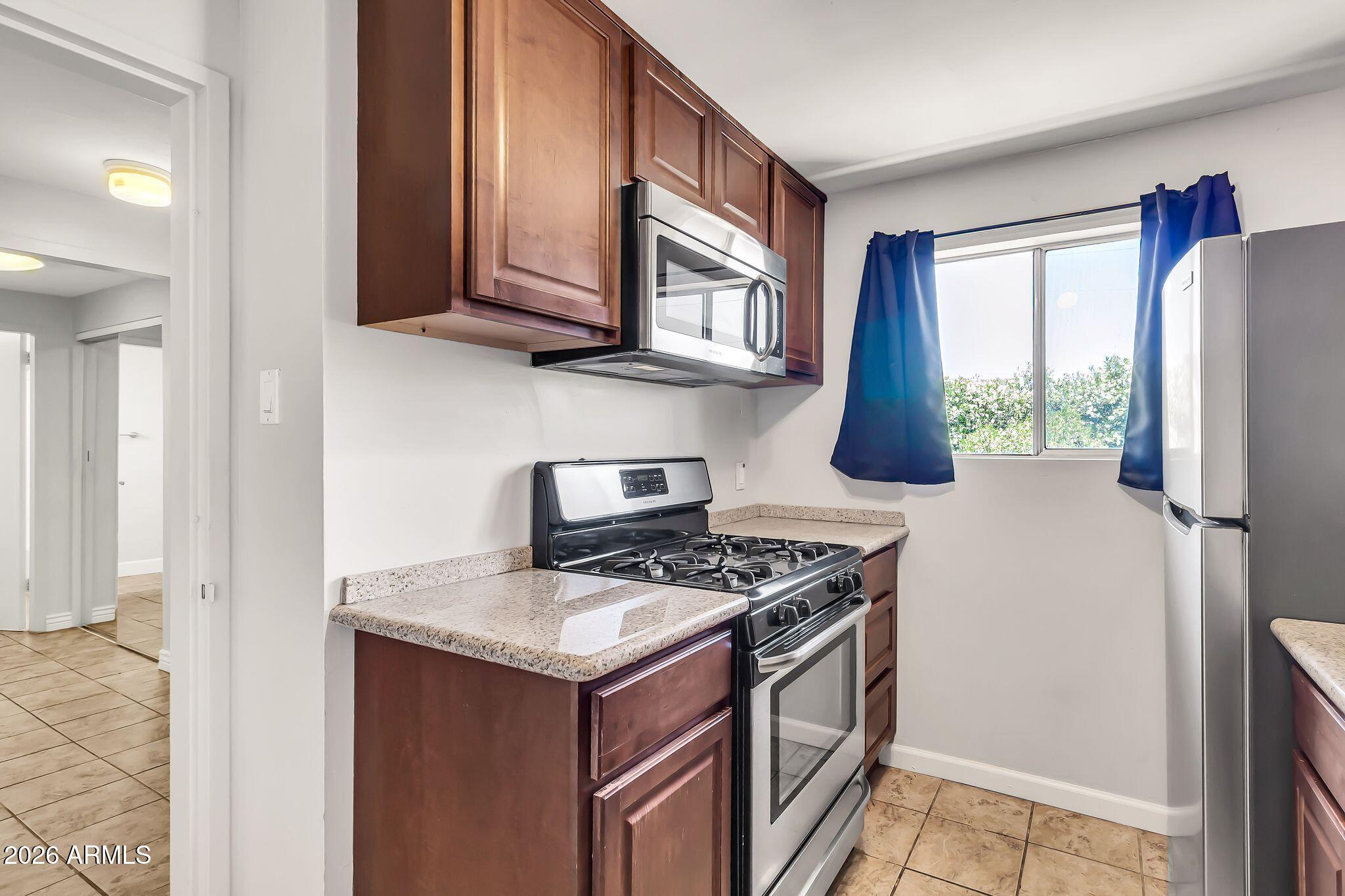 SCOTTSDALE CONDOMINIUMS AMD - Residential