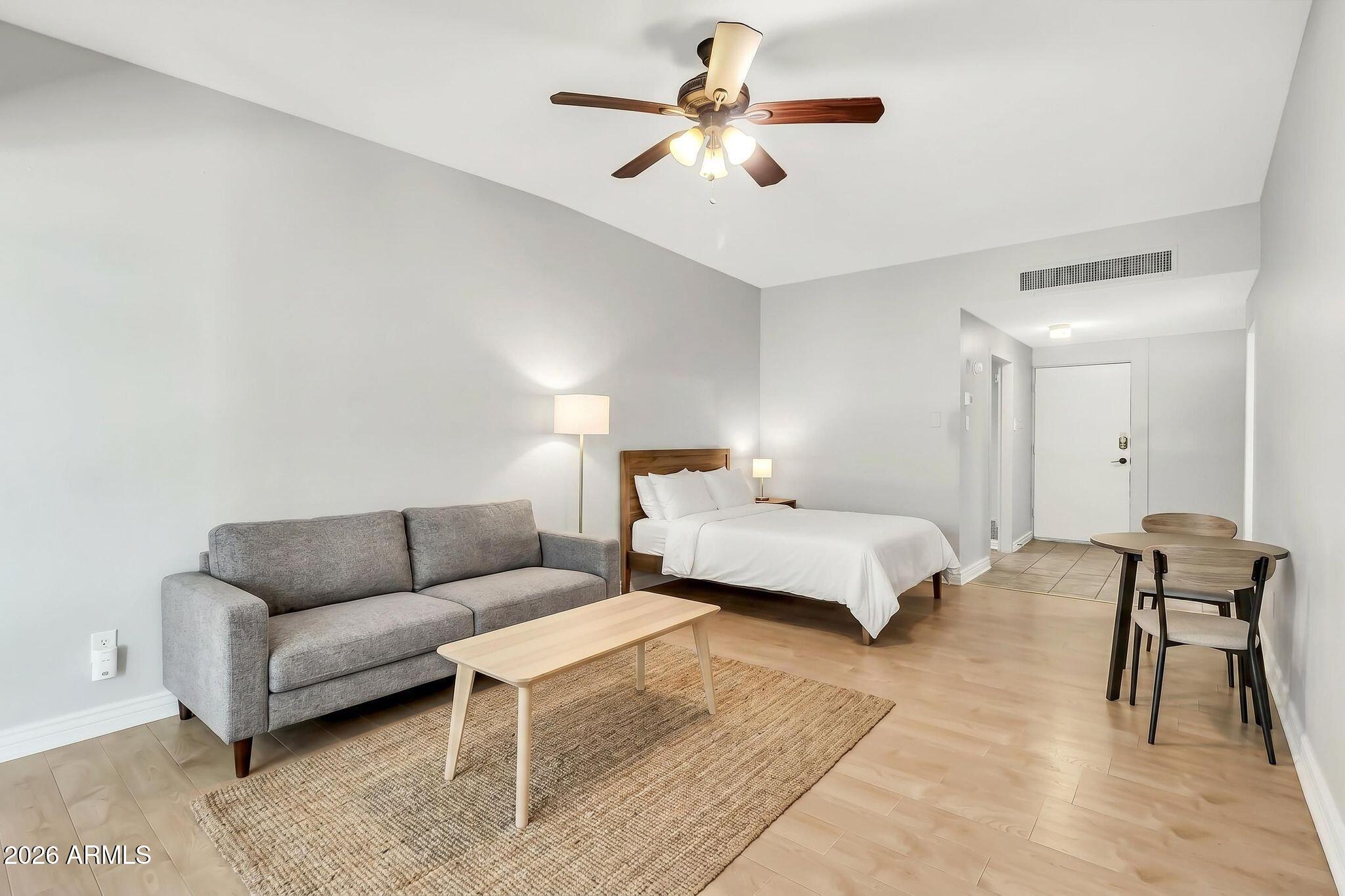 SCOTTSDALE CONDOMINIUMS AMD - Residential
