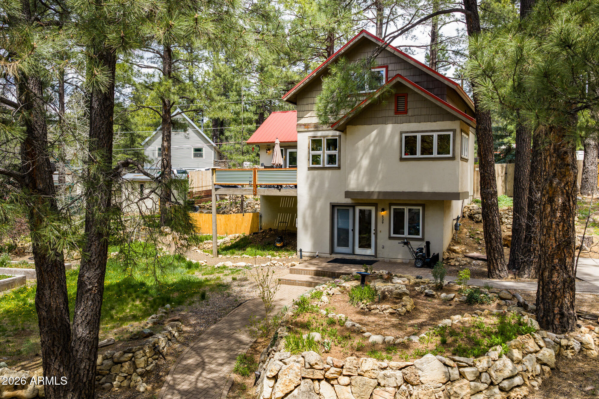 MOUNTAINAIRE 2 - Residential