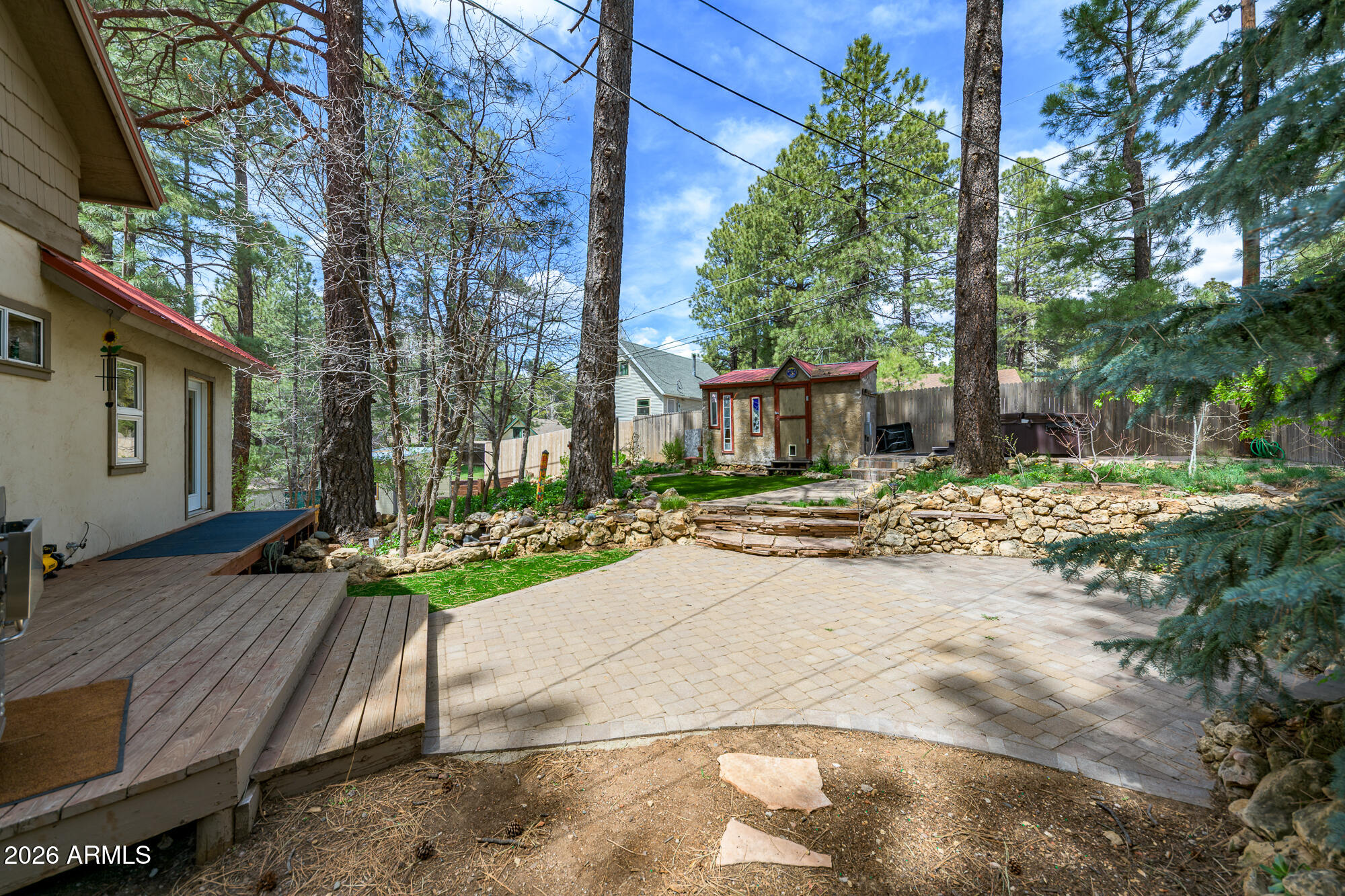 MOUNTAINAIRE 2 - Residential