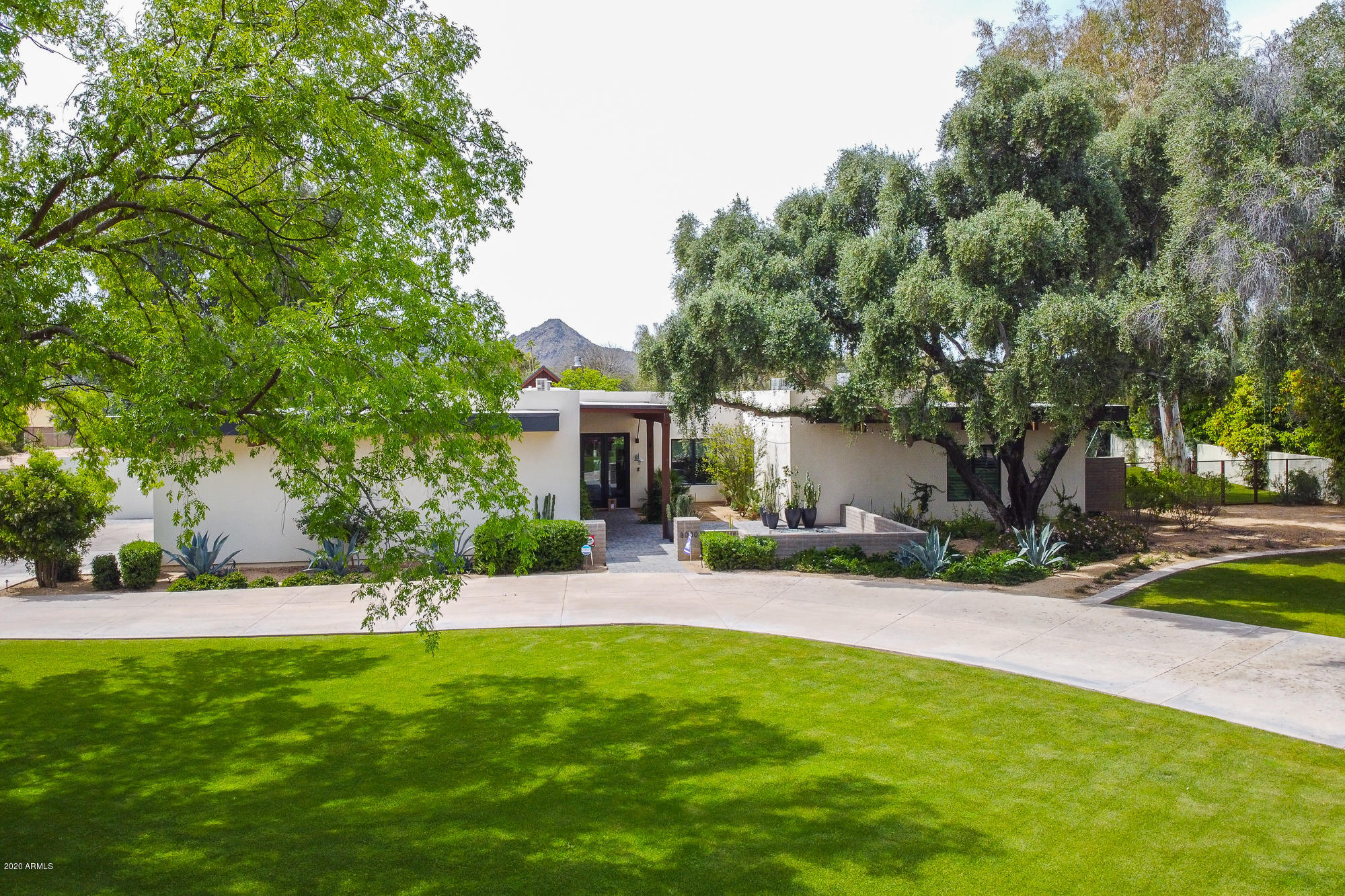 PARADISE VALLEY FARMS - Residential