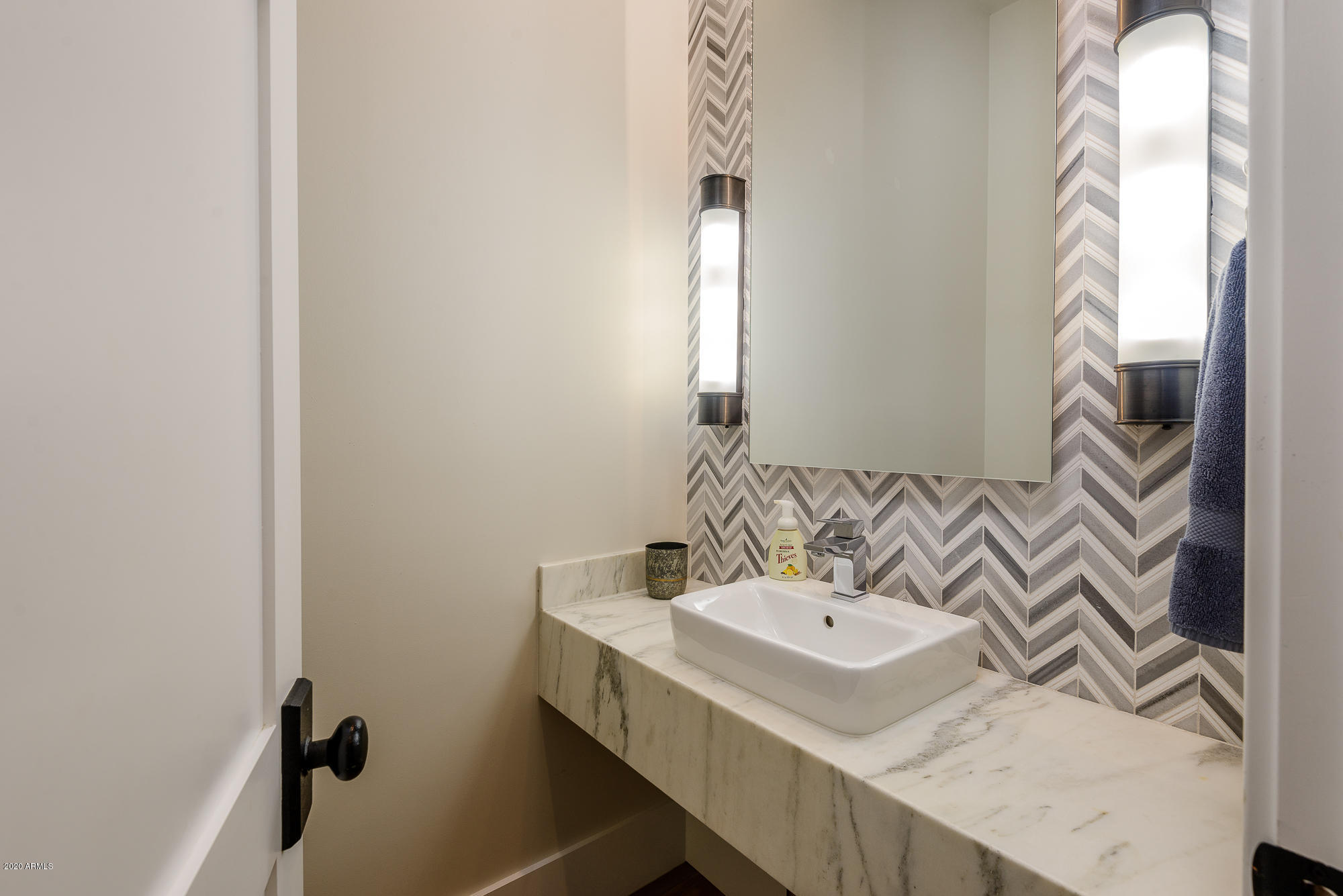 PARADISE VALLEY FARMS - Residential