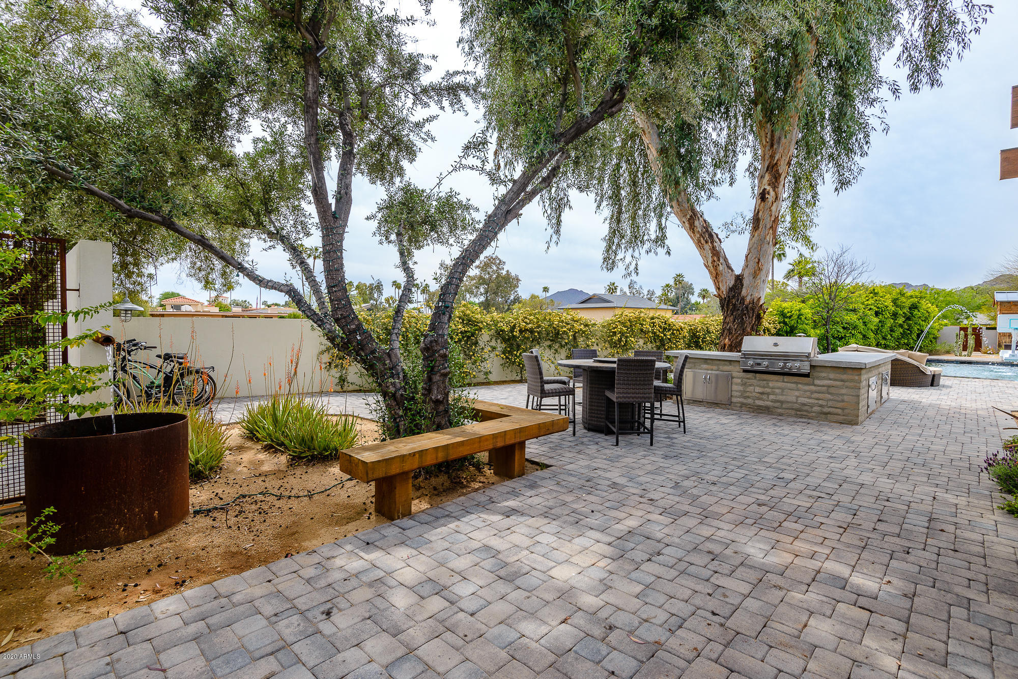 PARADISE VALLEY FARMS - Residential