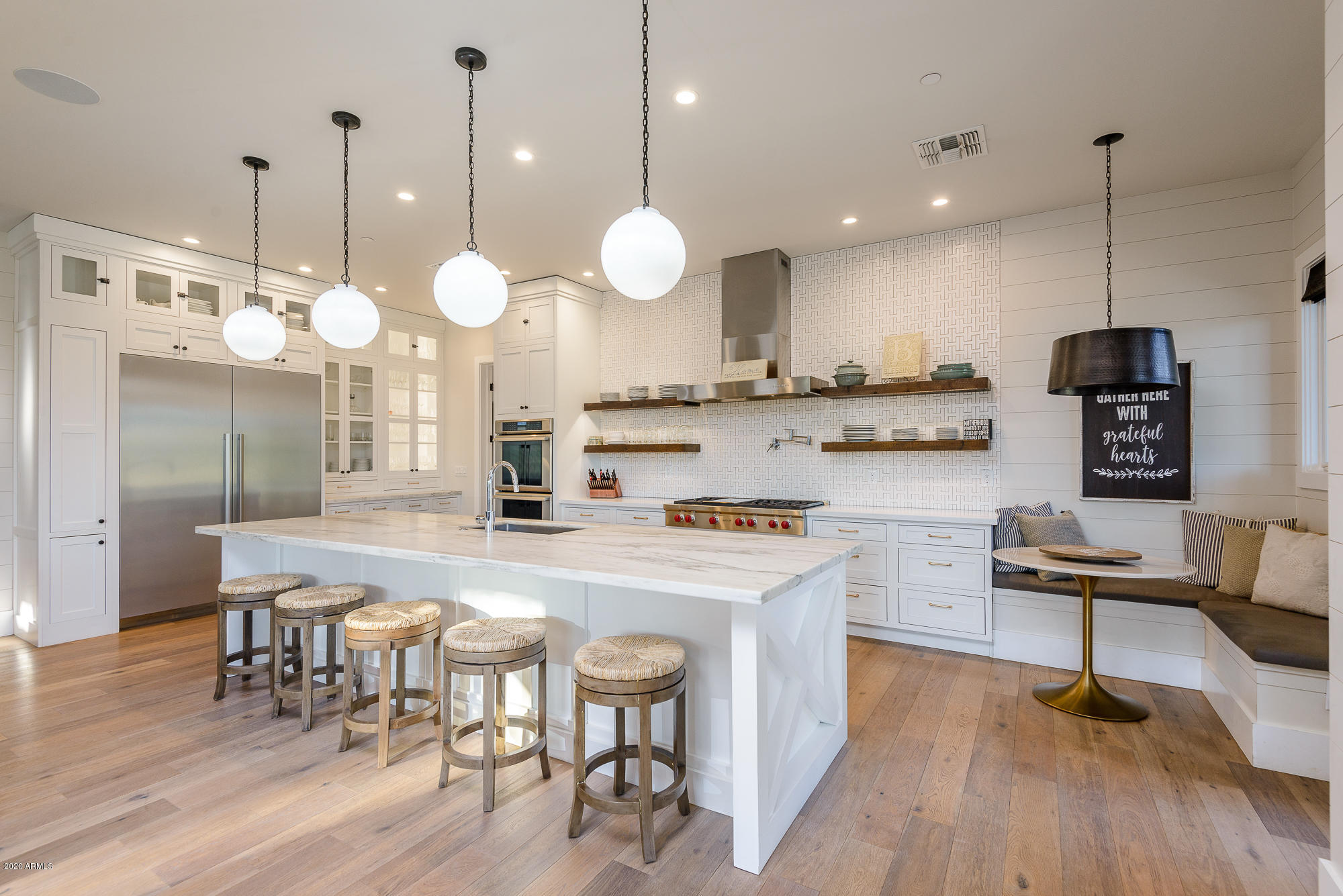 PARADISE VALLEY FARMS - Residential