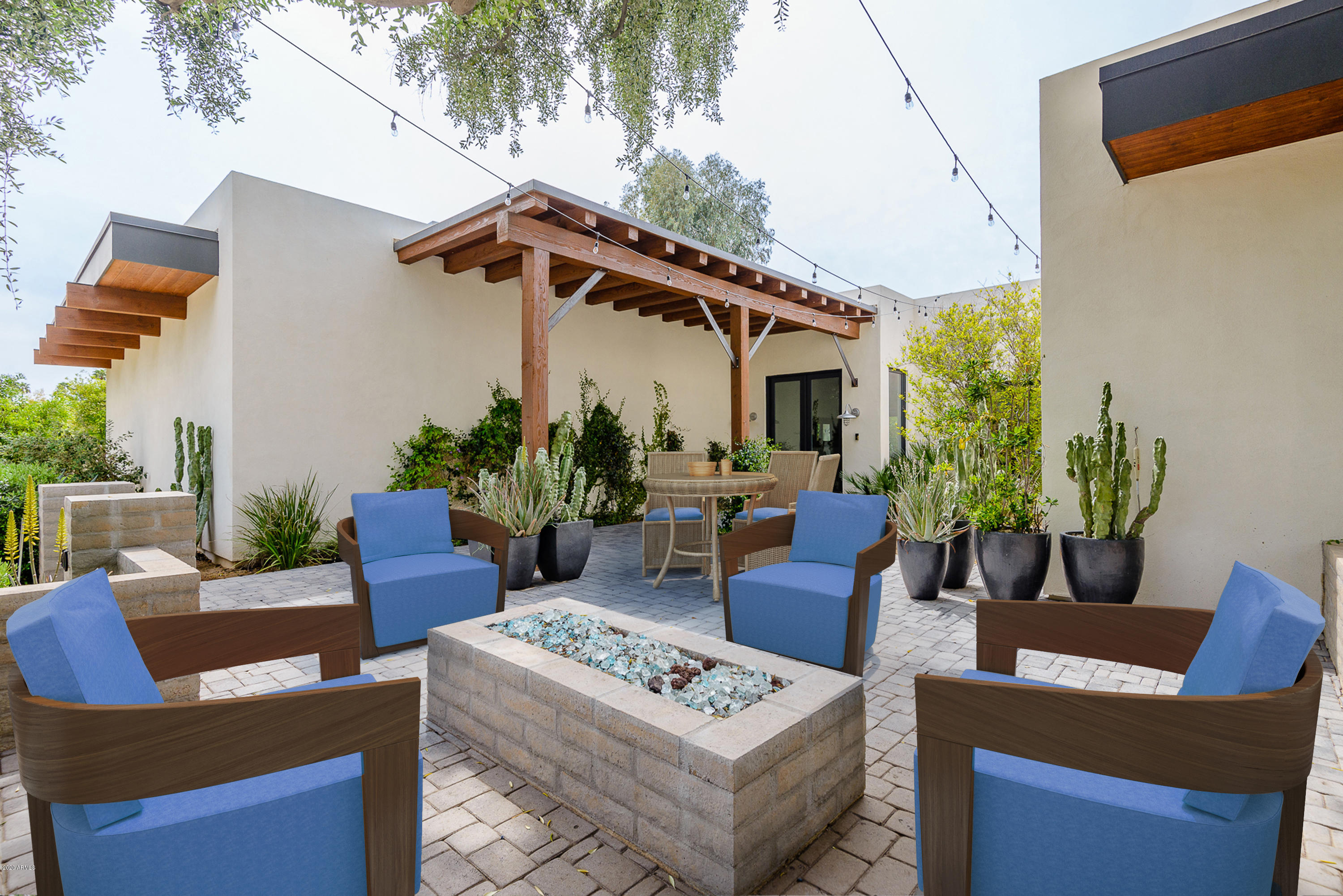 PARADISE VALLEY FARMS - Residential