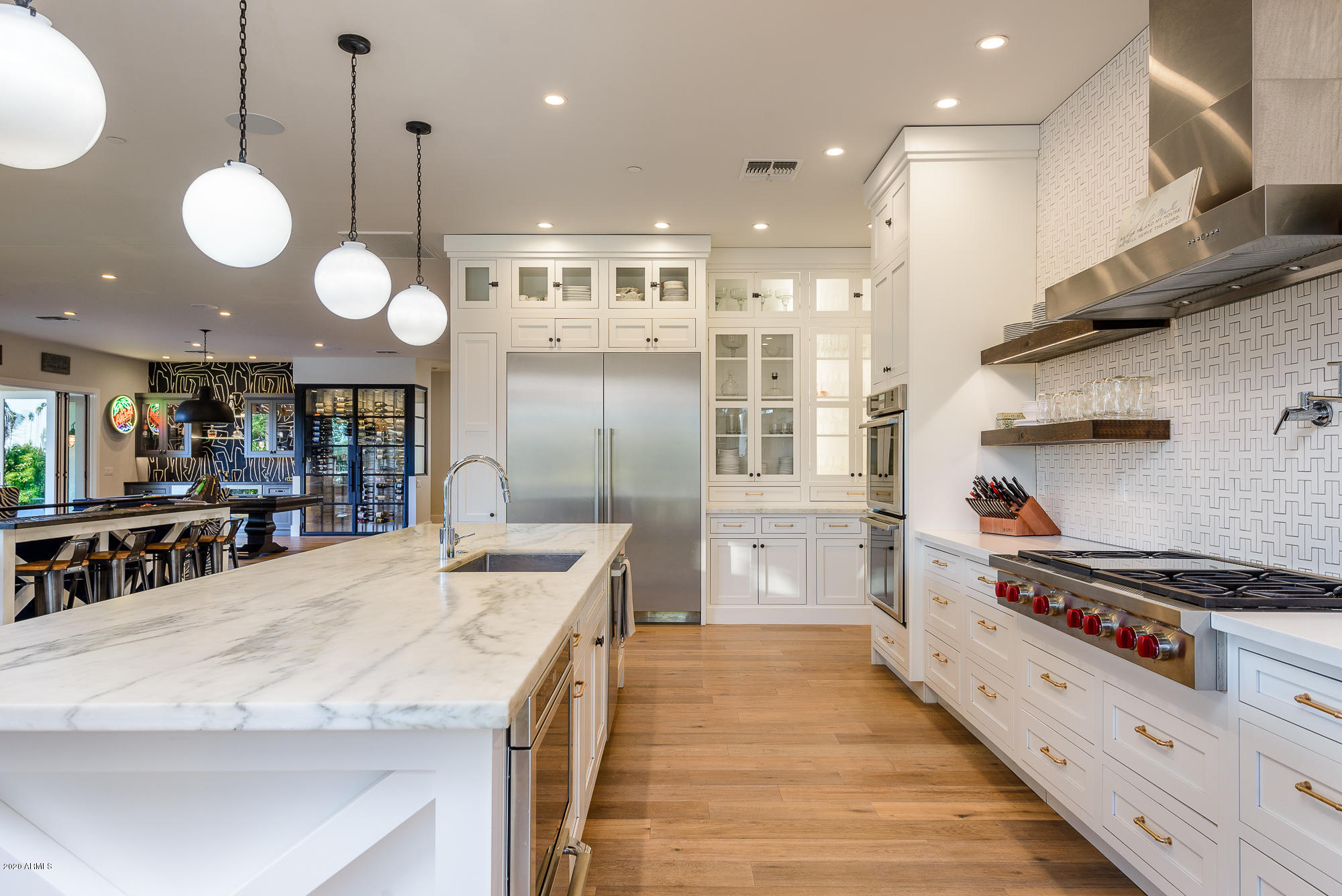 PARADISE VALLEY FARMS - Residential
