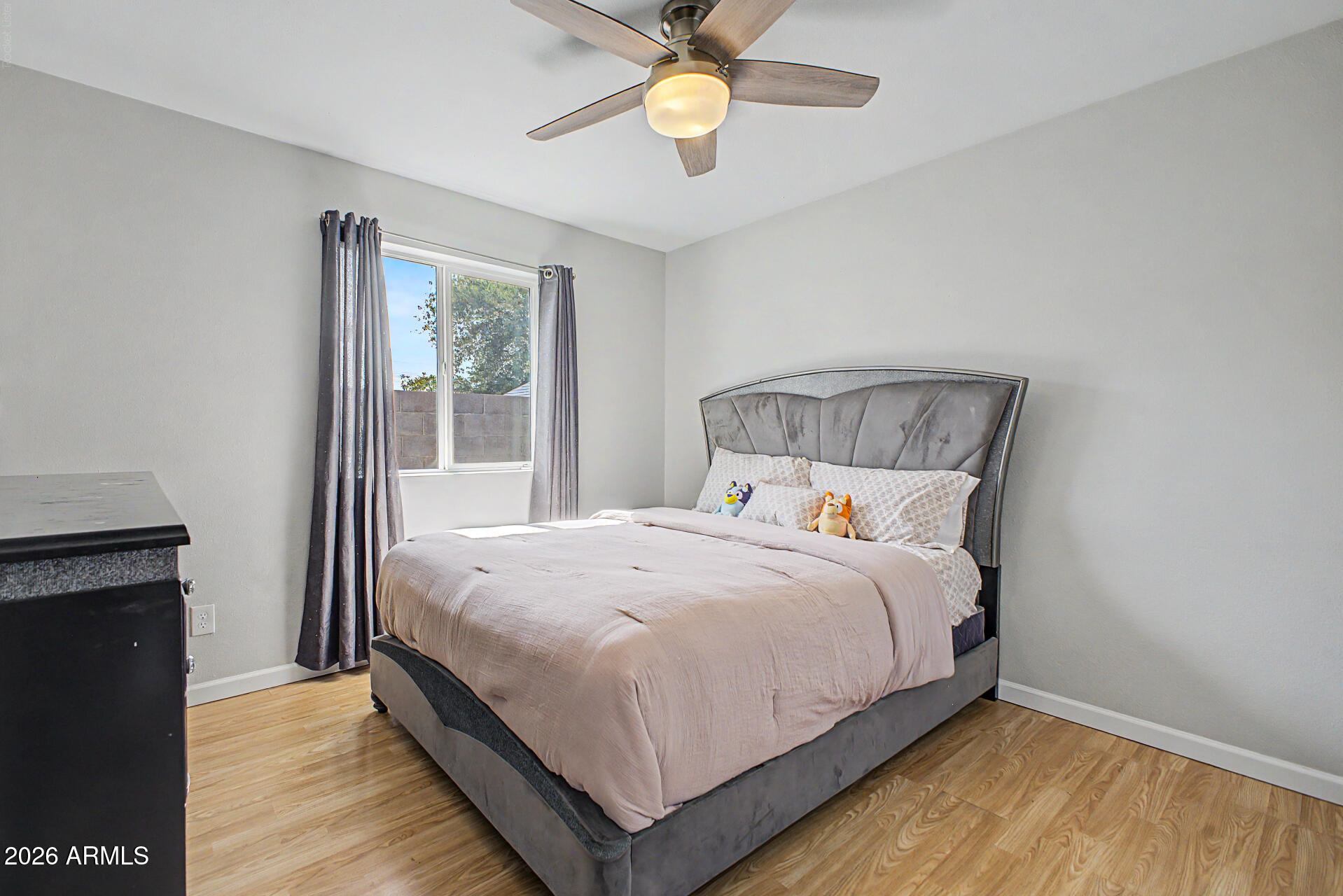 SUNRISE TERRACE UNIT 5 - Residential