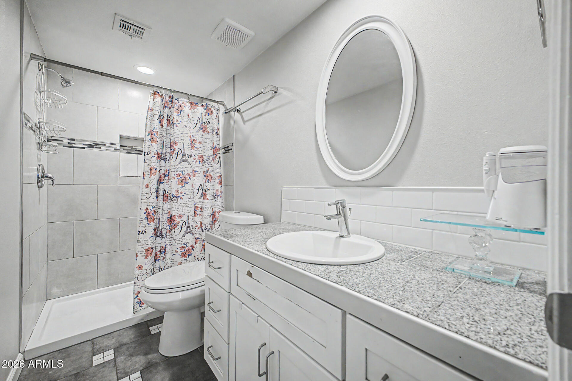 SUNRISE TERRACE UNIT 5 - Residential