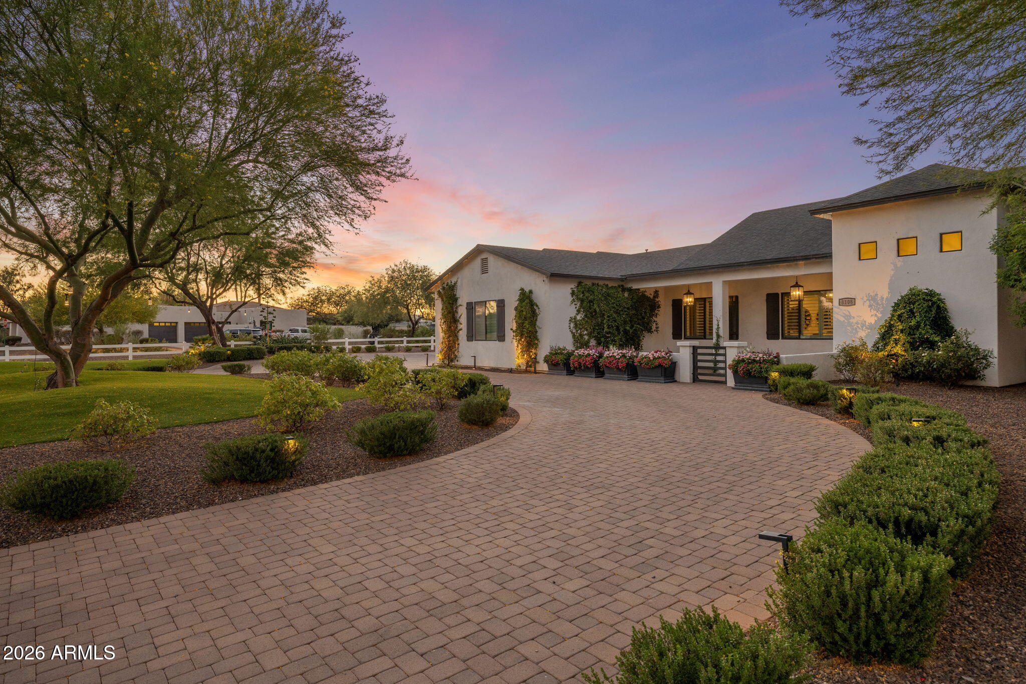 SUNDOWN RANCHOS - Residential