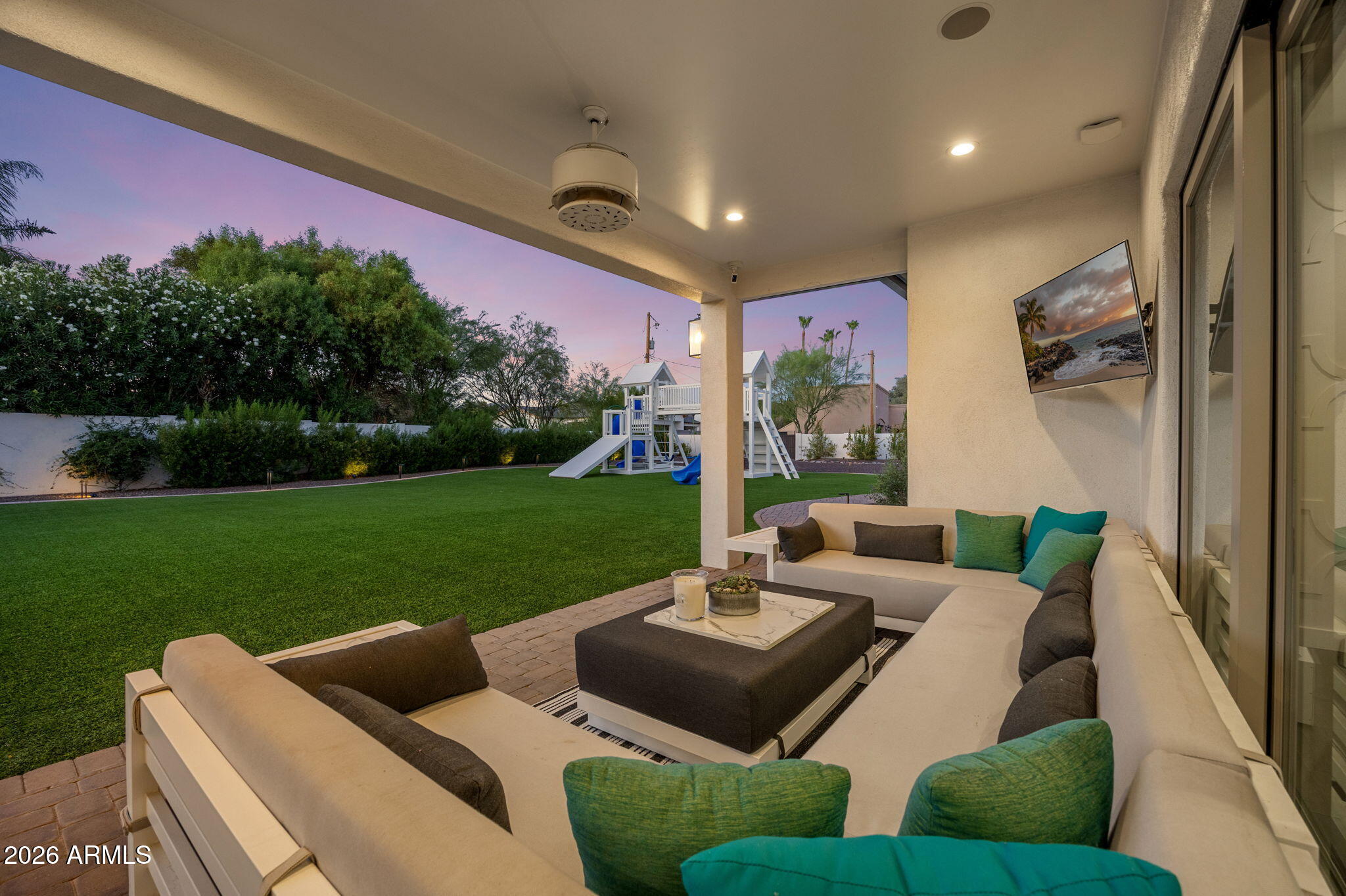 SUNDOWN RANCHOS - Residential