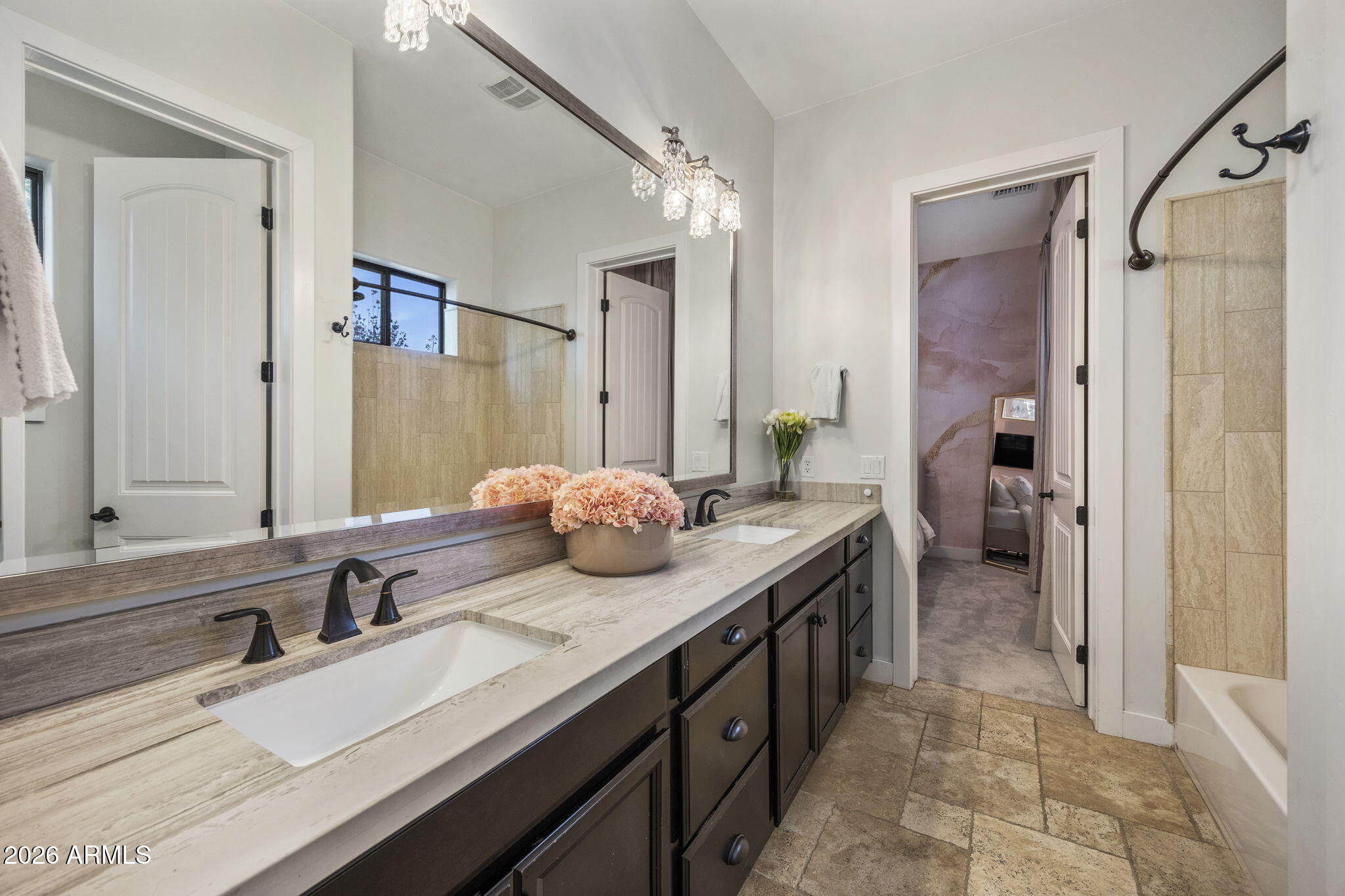 SUNDOWN RANCHOS - Residential