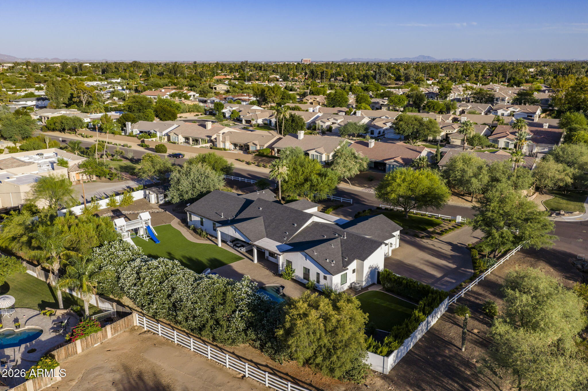SUNDOWN RANCHOS - Residential