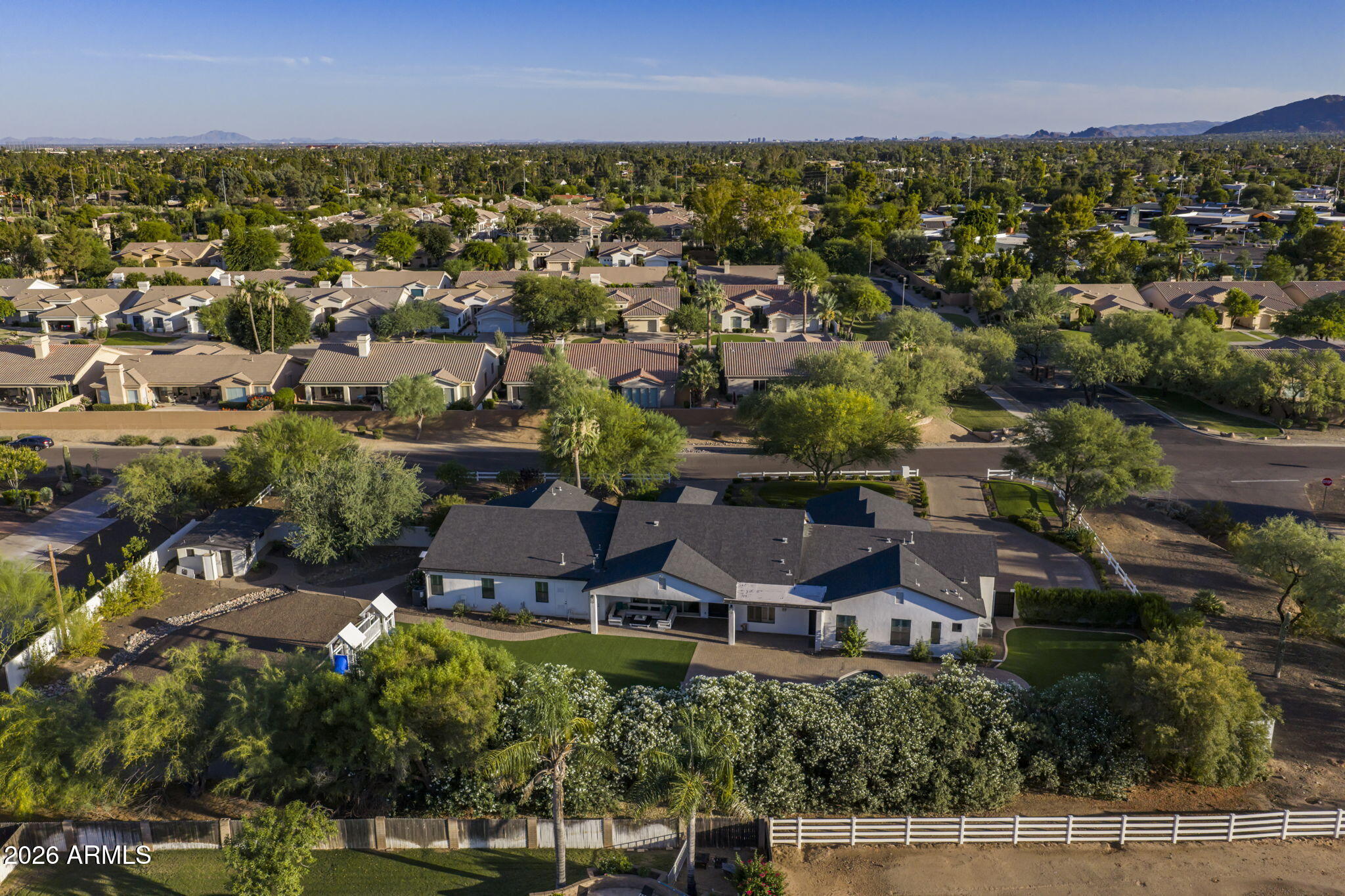SUNDOWN RANCHOS - Residential